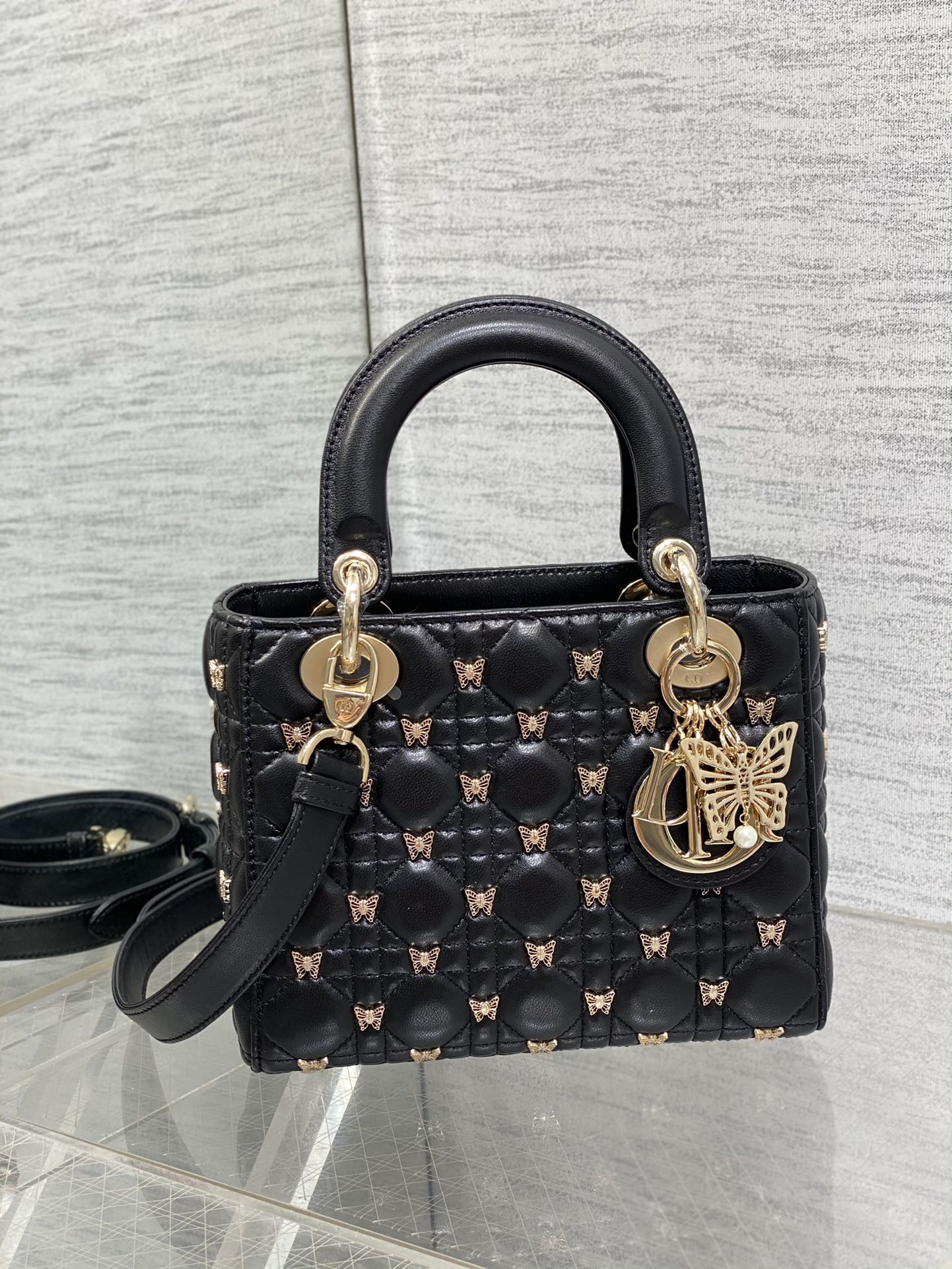 SMALL LADY D*0r Black with Butterfly Studs