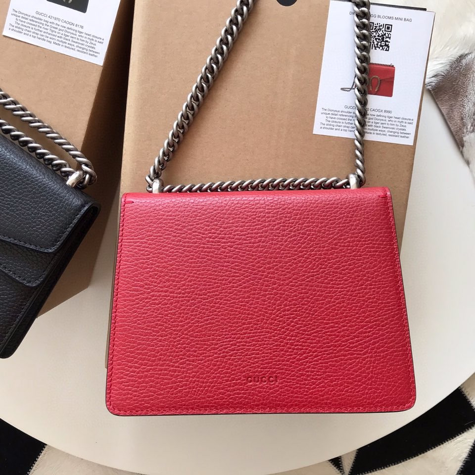 G*u*i DIONYSUS LEATHER MINI BAG RED 7.5"Wx6"Hx2"D
