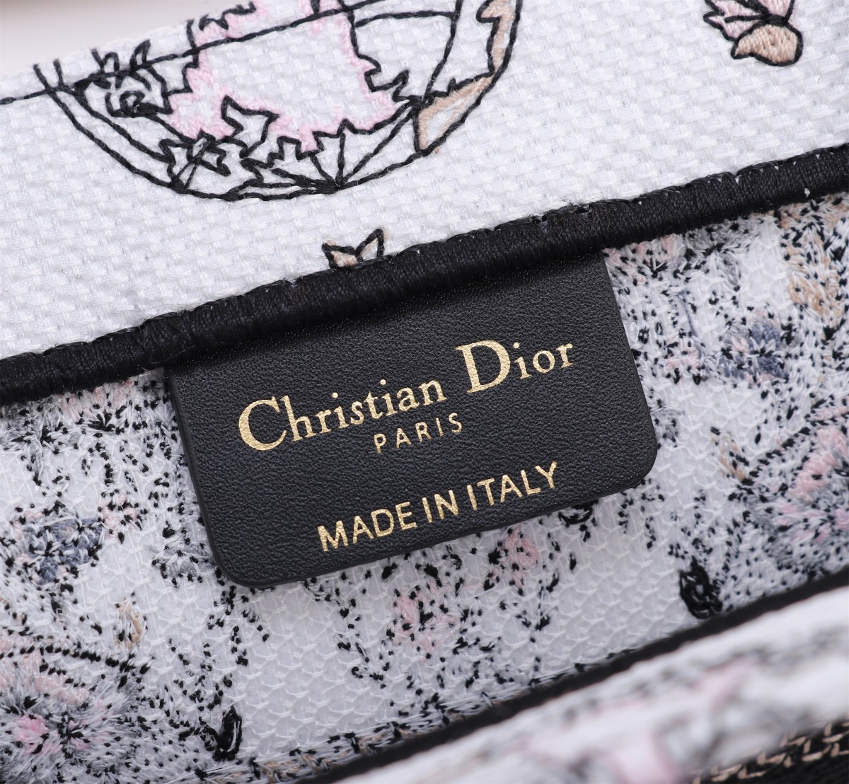 Small D*0r BOOK TOTE WHITE AND PASTEL PINK BUTTERFLY AROUND THE WORLD EMBROIDERY 10.5 x 8.5 x 5.5 inches