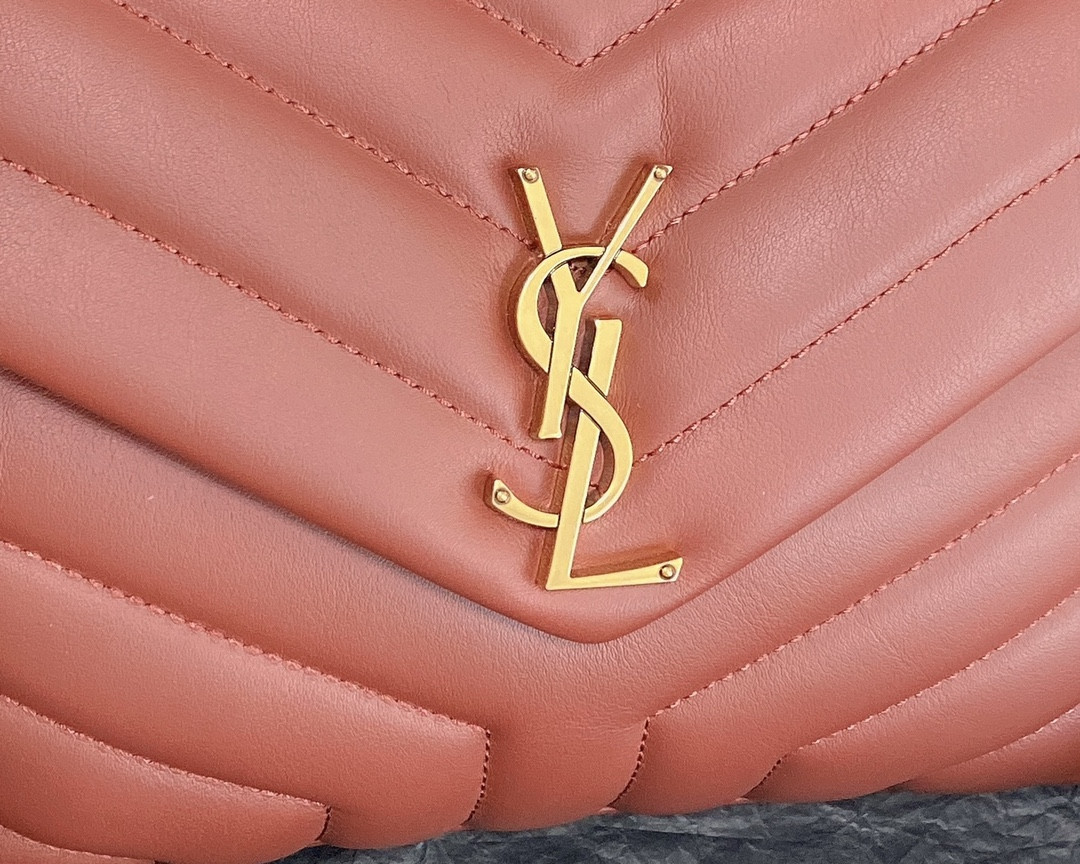Y*L LOULOU SMALL IN QUILTED LEATHER RED GOLD 9 X 6.1 X 3.3 INCHES