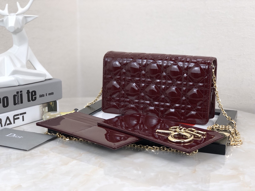 Lady D*0r Pouch Red Patent Cannage Calfskin 8.5 x 4.5 x 1 inches