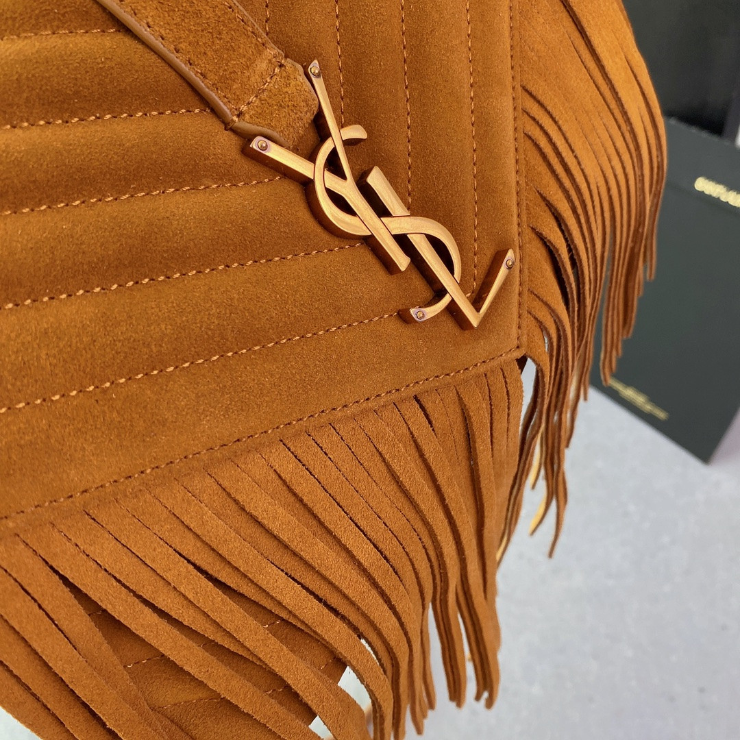 Y*L COLLEGE MEDIUM IN QUILTED SUEDE ORANGE 9.4 X 6.6 X 2.5 INCHES