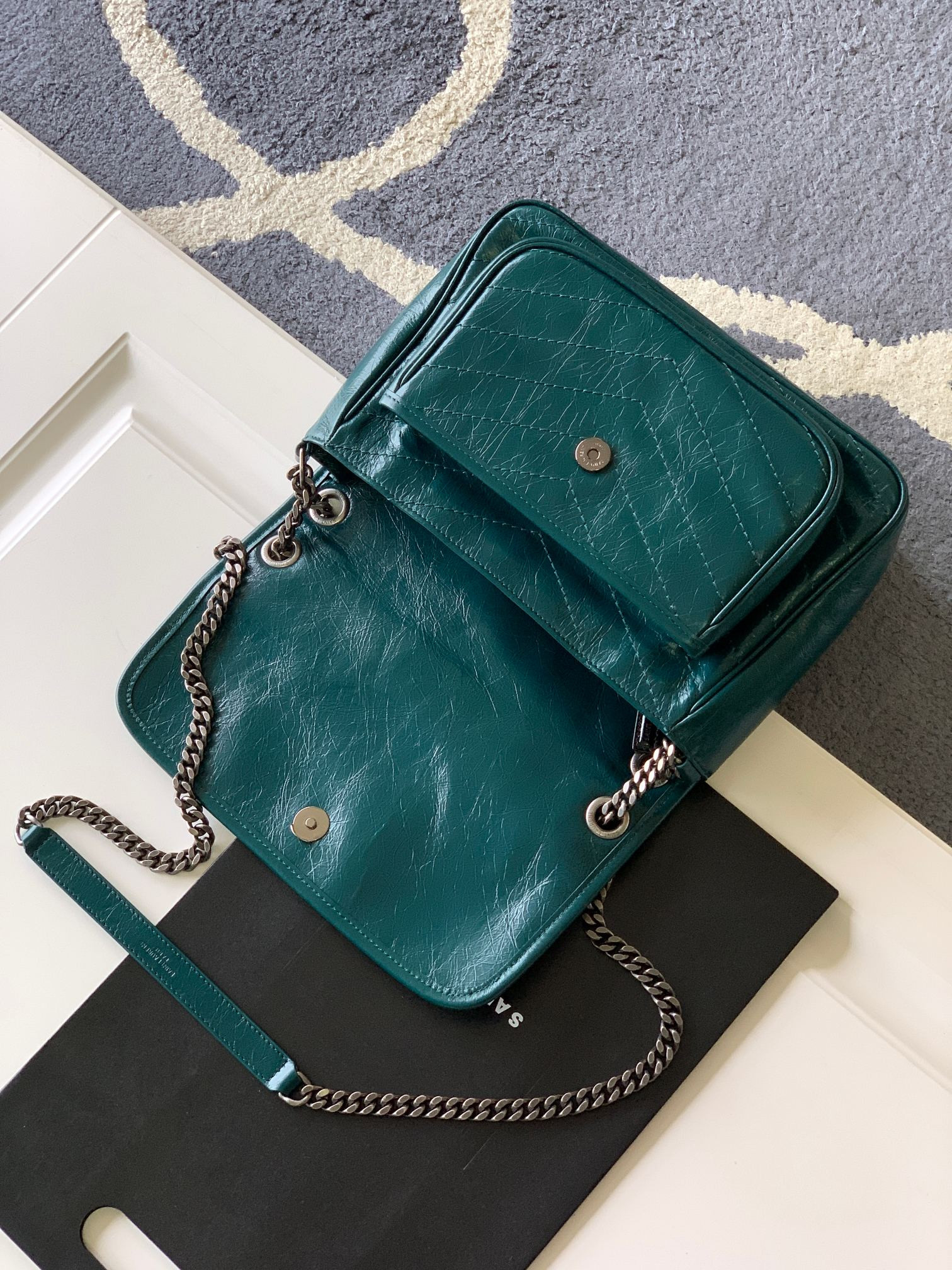 Y*L NIKI MEDIUM IN VINTAGE LEATHER 11 X 7.8 X 3.3 INCHES