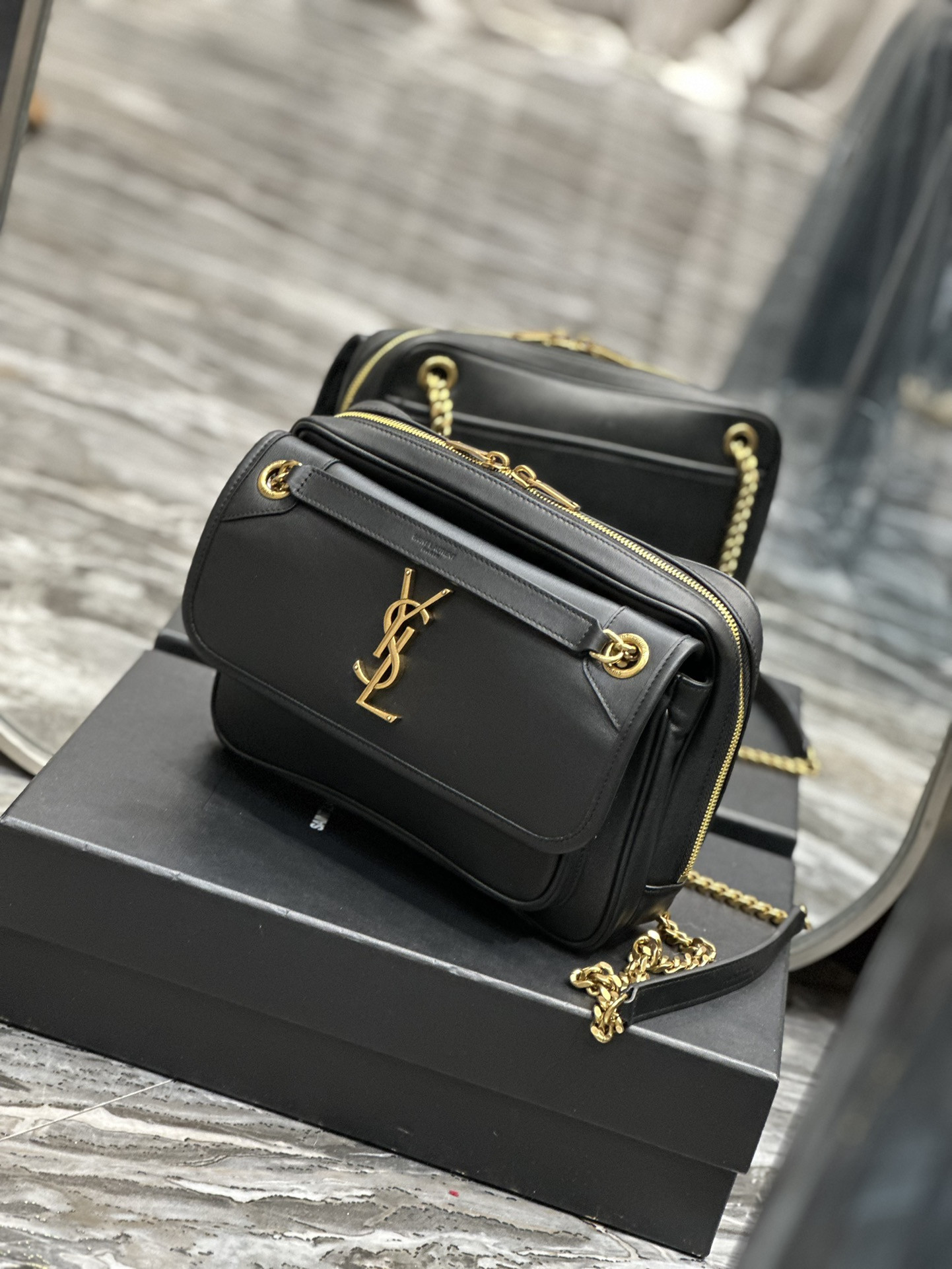 Y*L NIKI MEDIUM IN VINTAGE LEATHER BLACK GOLD 11 X 7.8 X 3.3 INCHES