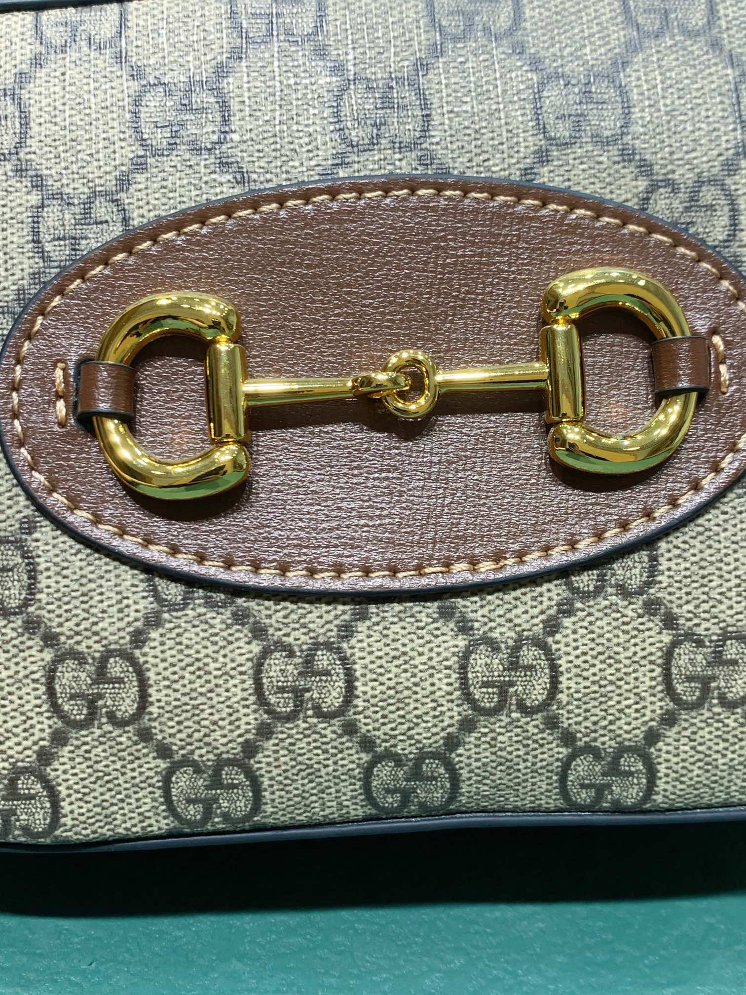 G*u*i HORSEBIT 1955 SMALL SHOULDER BAG Beige and ebony 7.9"W x 5.1"H x 2.4"D