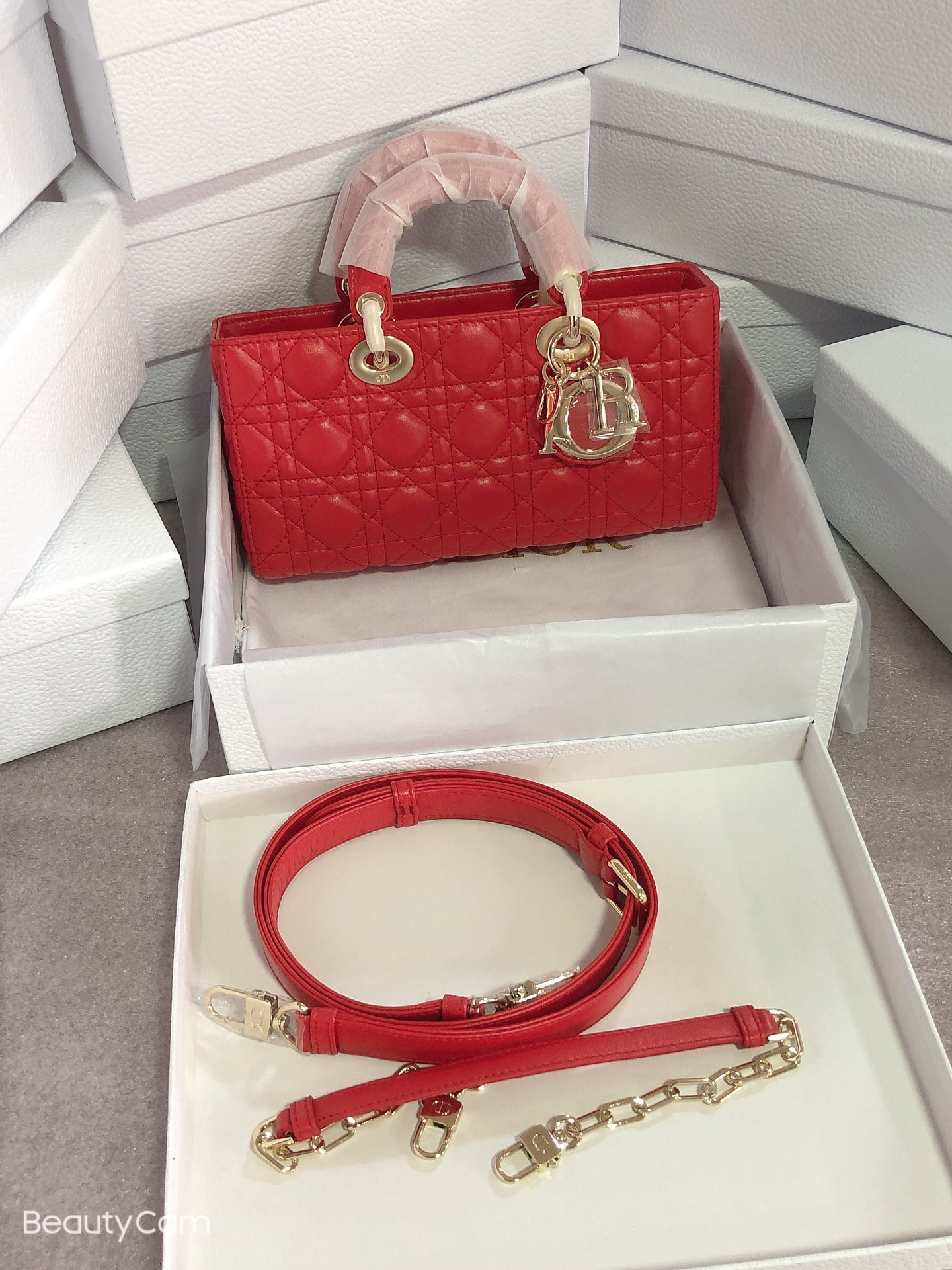 D*0r Lady D-Joy bag medium RED 26 x 13.5 x 5 cm