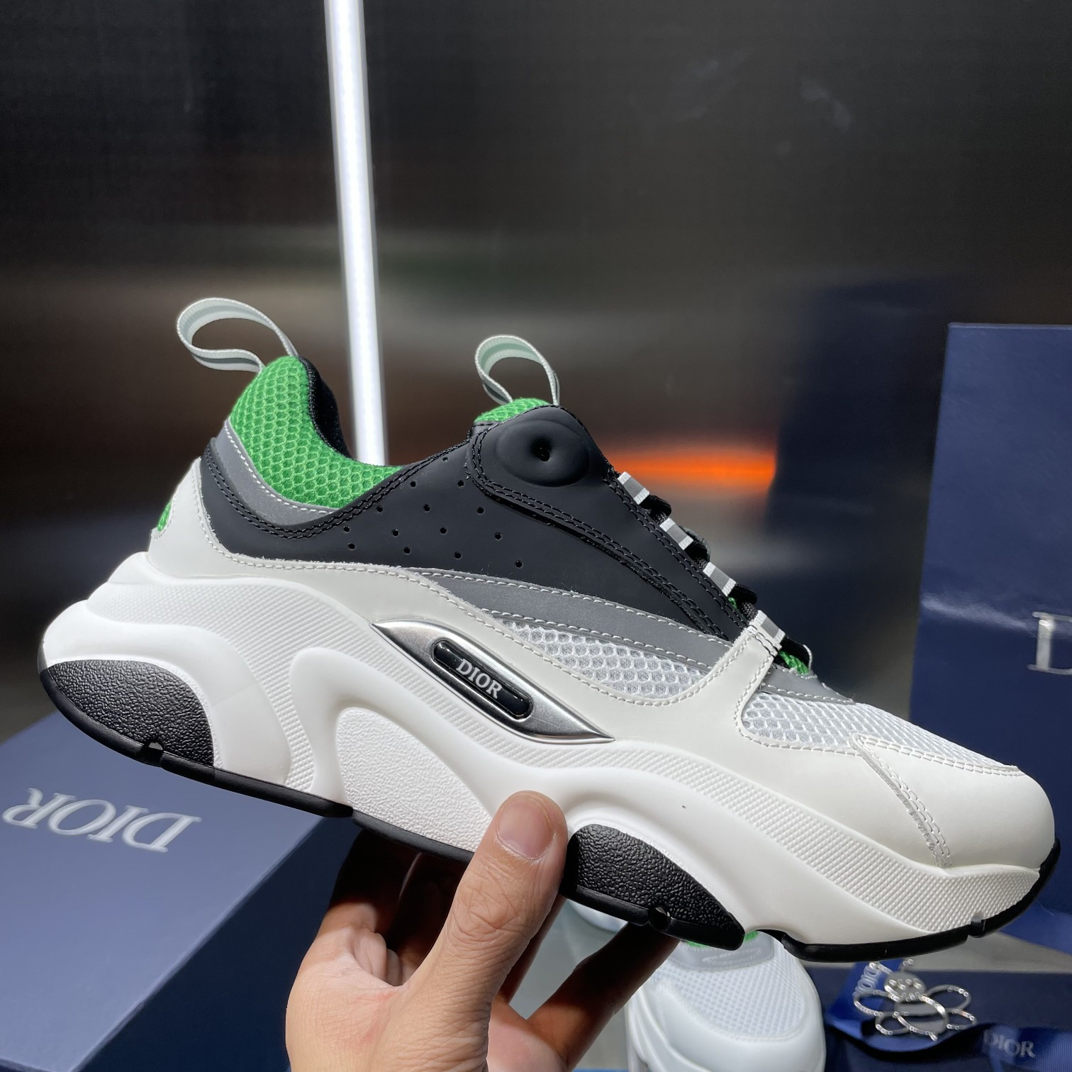 UA D*0r B22 Sneaker