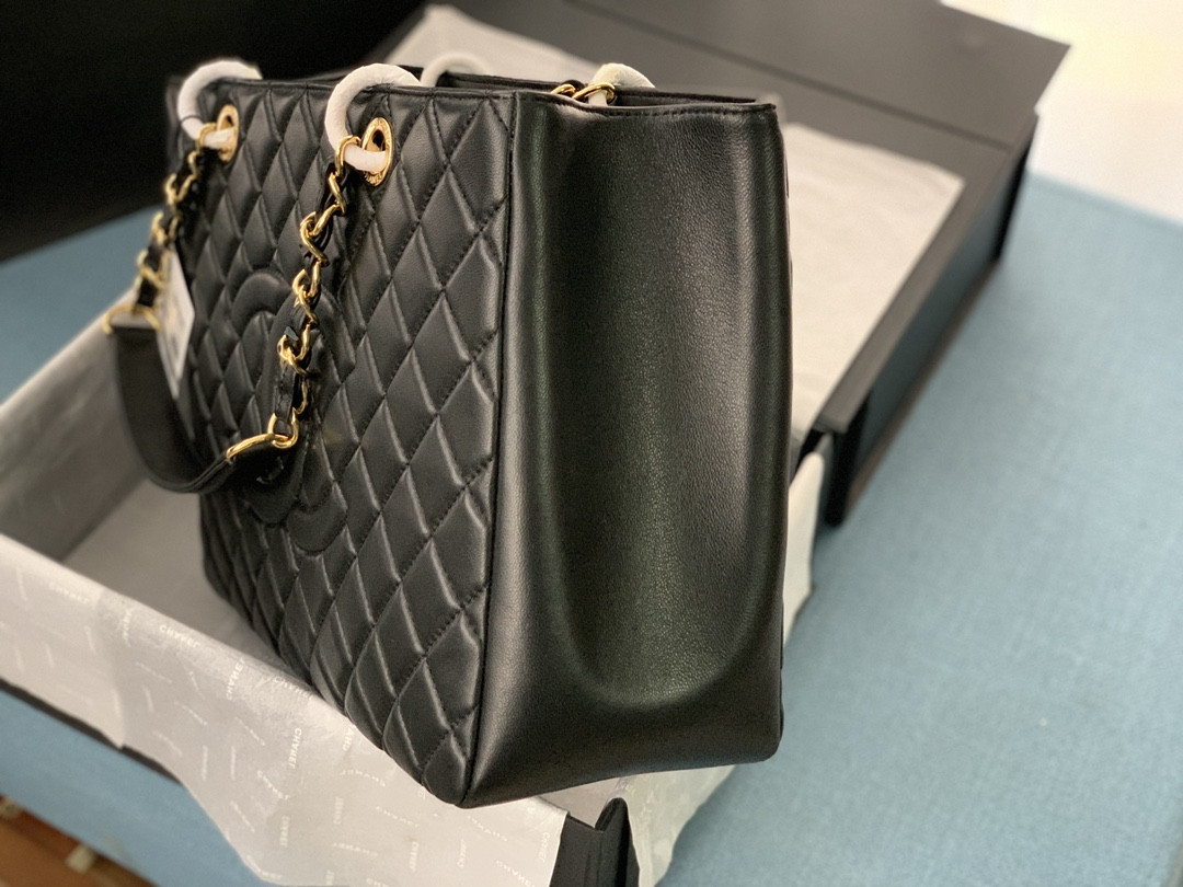 Ch*el GST Lambskin LEATHER HARDWARE 24X33X13CM