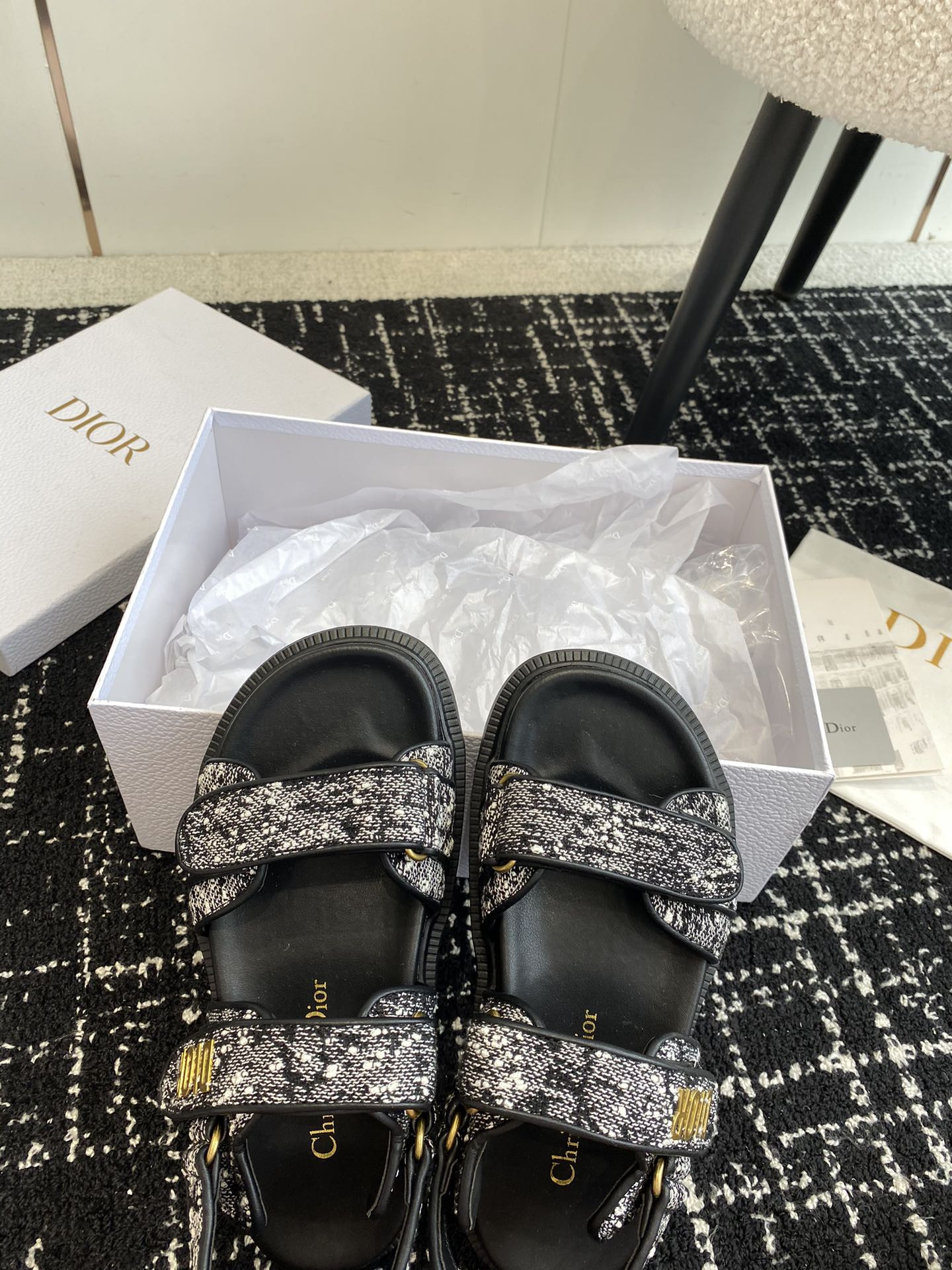UA D*0ract Sandal