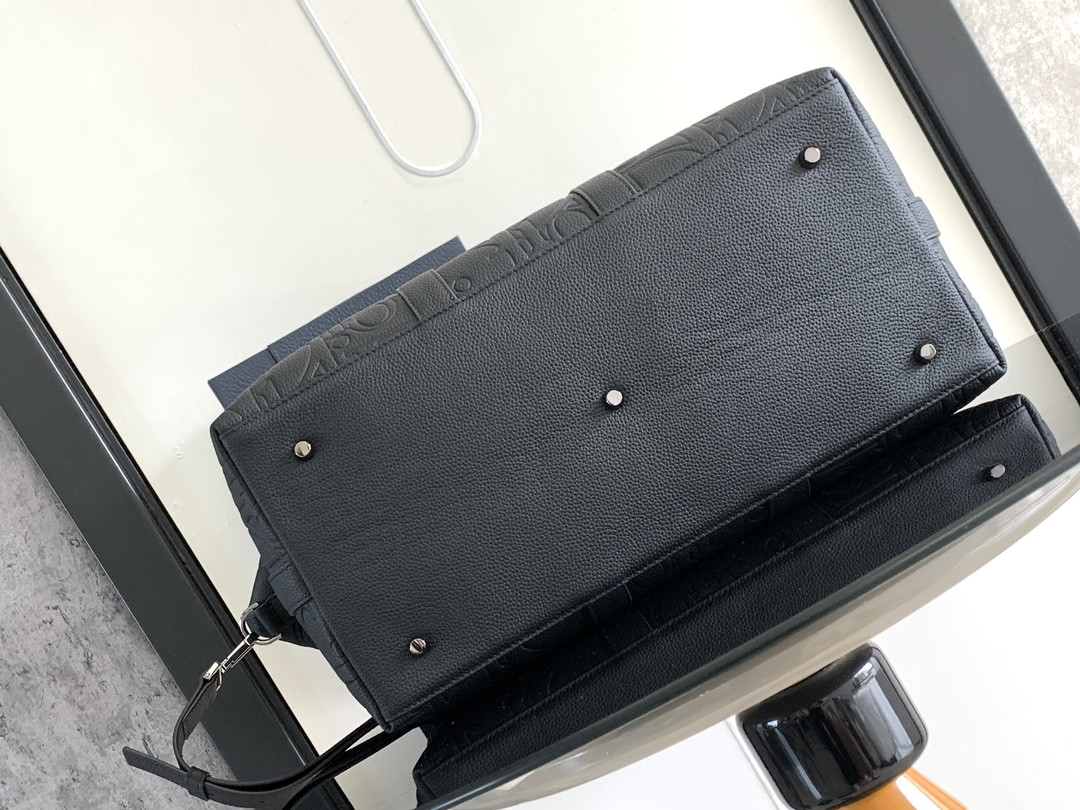 D*0r Weekender 40 Black D*0r Gravity Leather and Black Grained Calfskin 57.5 x 34.5 x 22 cm