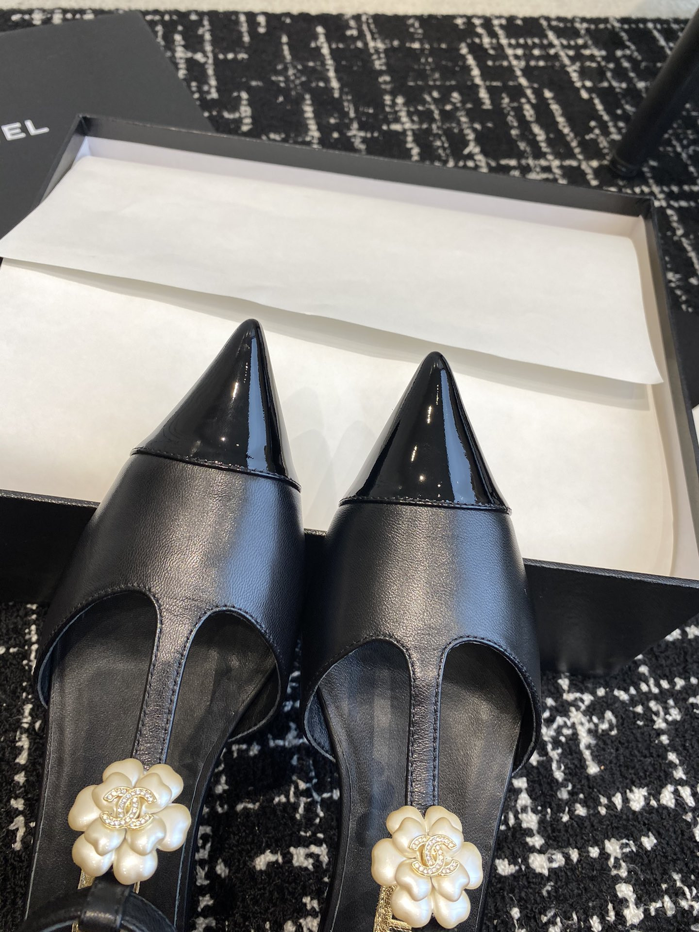 UA Ch*el MARY JANES