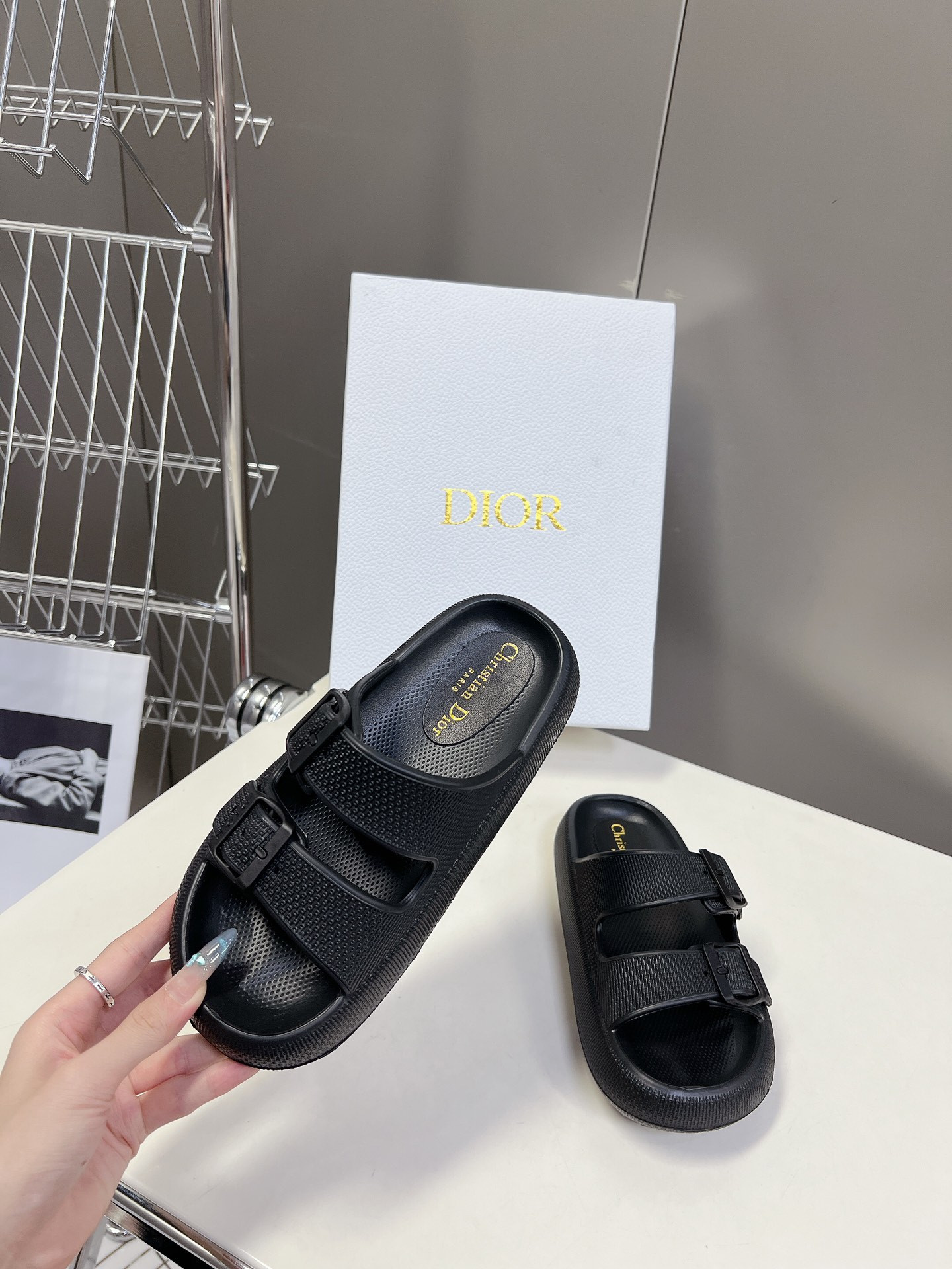 UA D*0r Slide