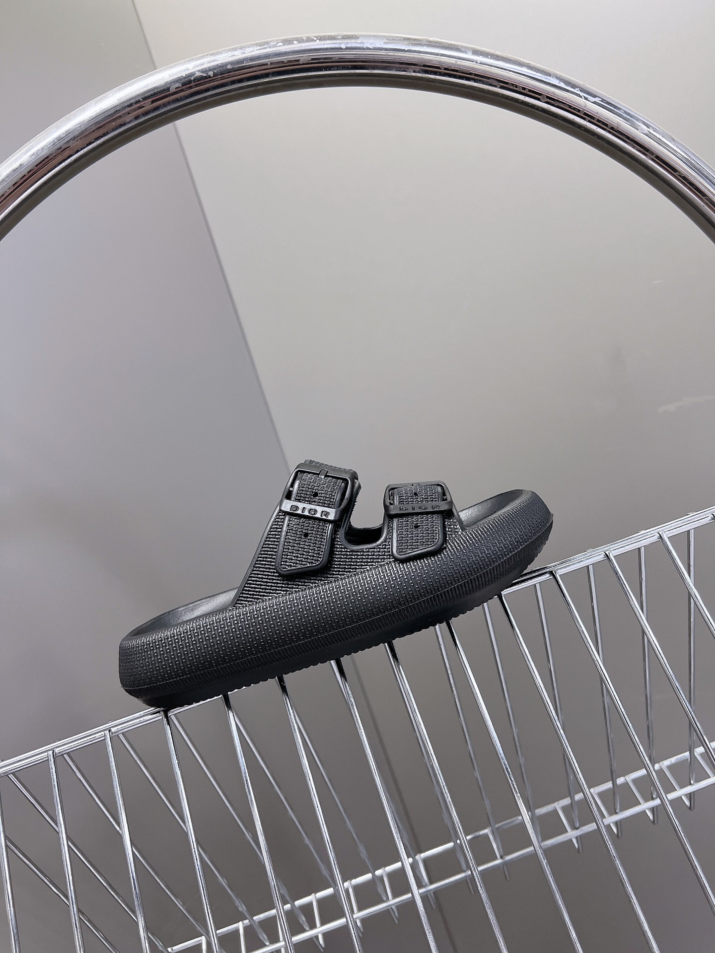 UA D*0r Slide