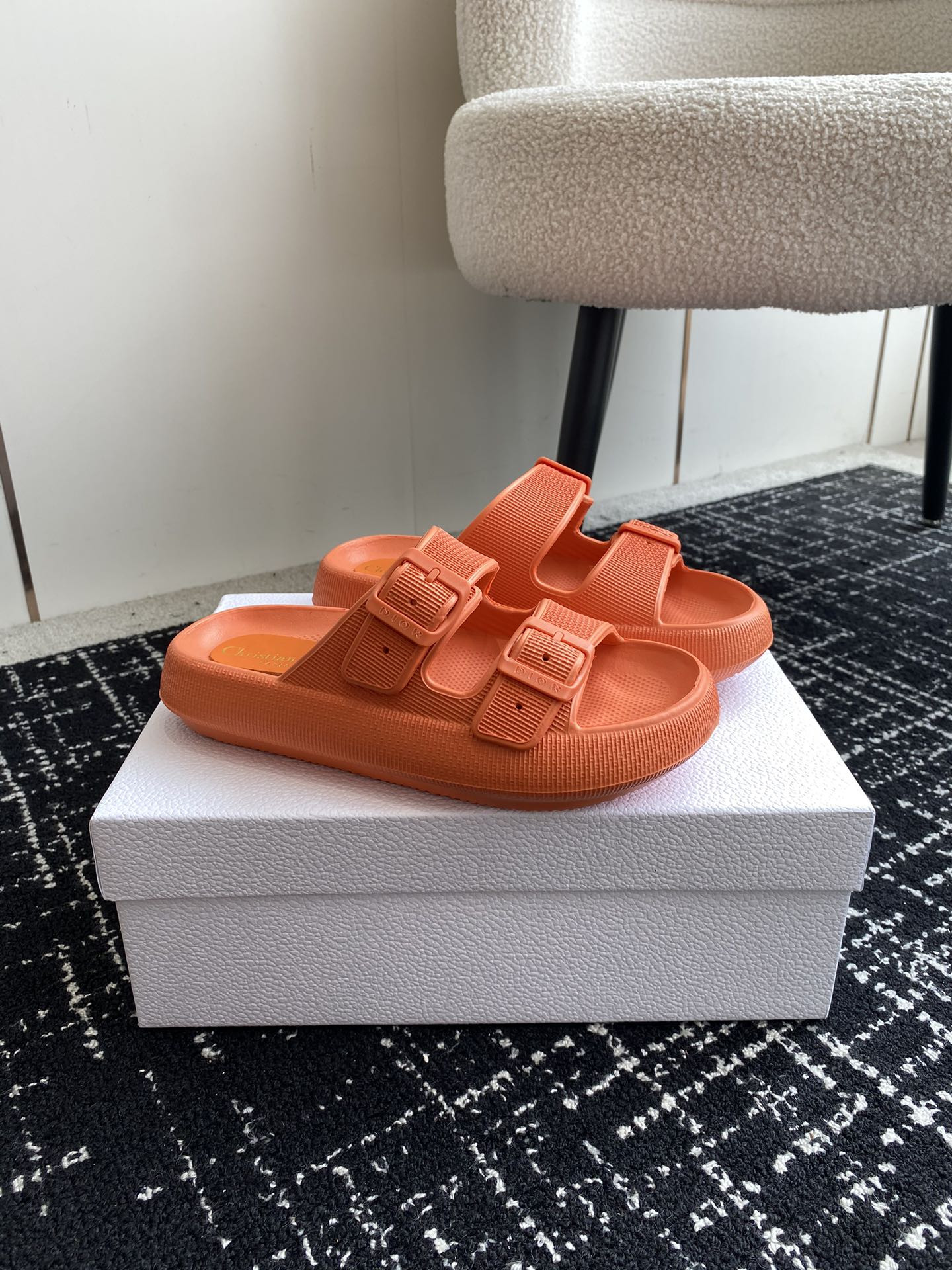 UA D*0r Slide