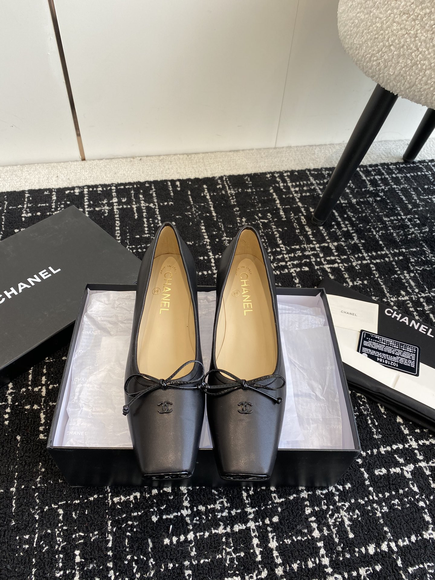 UA Ch*el VINTAGE BALLET FLATS