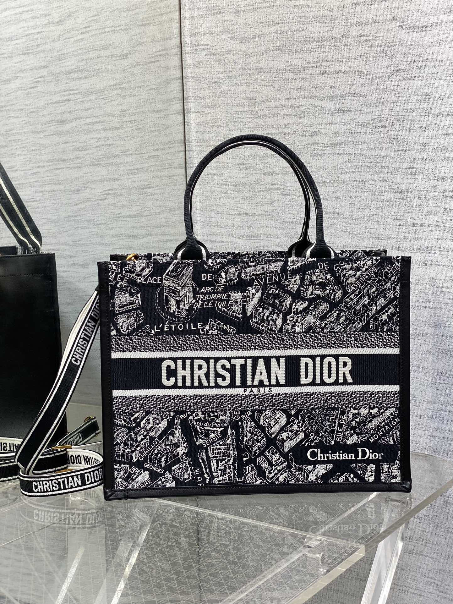 D*0r Medium D*0r Book Tote Black and White Plan de Paris Embroidery 36 x 27.5 x 16.5 cm