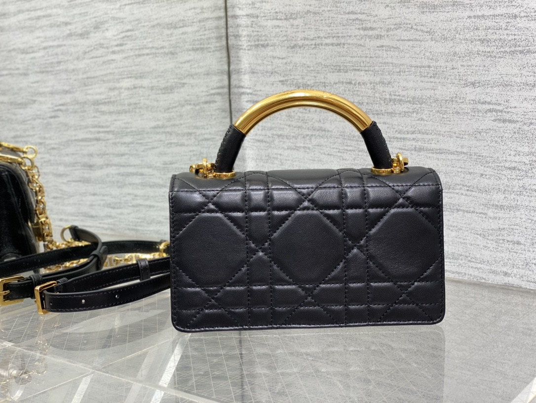 D*0r Small D*0r Ange Bag Black Macrocannage Calfskin 20 x 12 x 5 cm