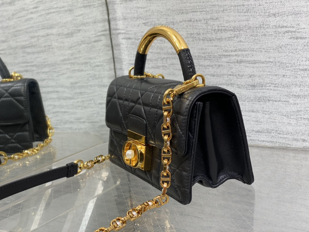 D*0r Small D*0r Ange Bag Black Macrocannage Calfskin 20 x 12 x 5 cm