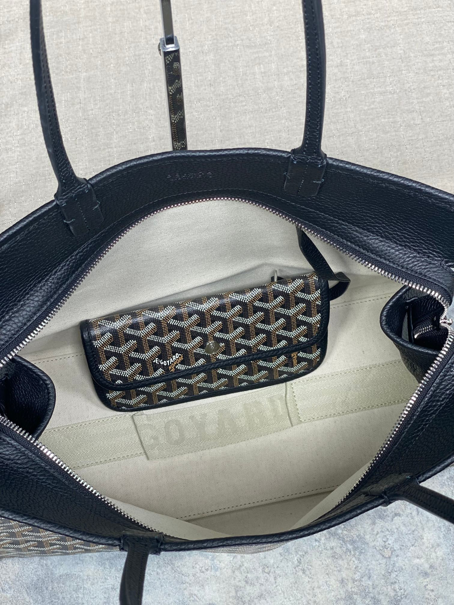 Go*ard chic du chien 41x30x16.5cm