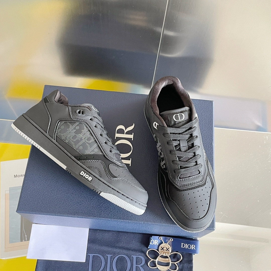 UA D*0r B27 Sneaker