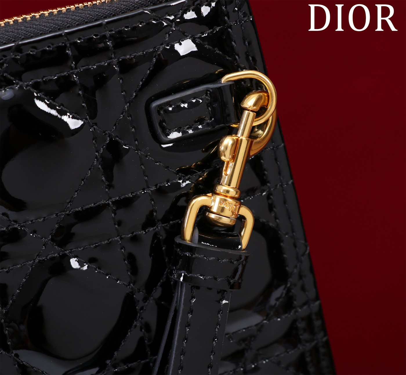 Large D*0r Caro Daily Pouch 30 x 21.5 cm