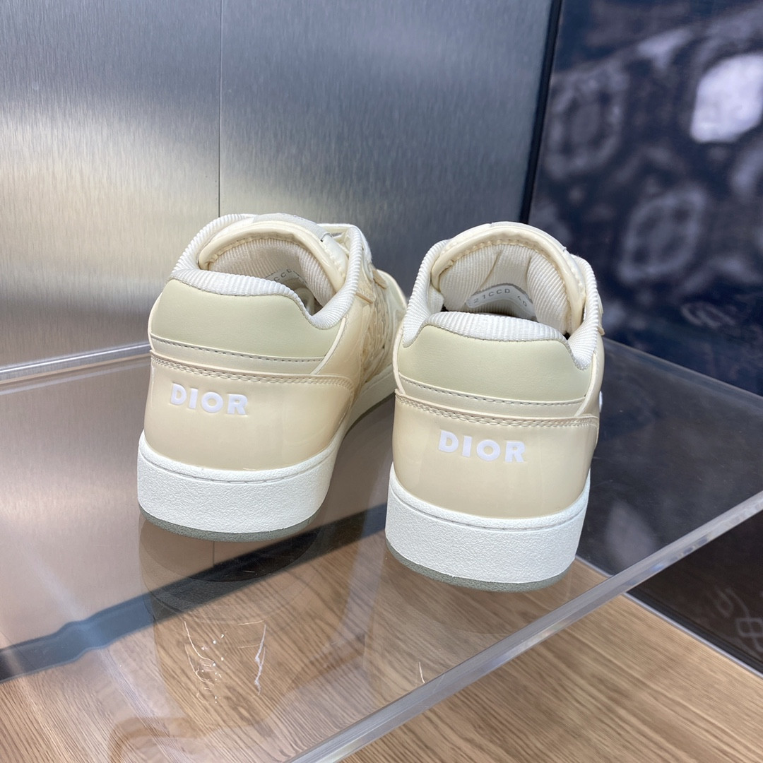 UA D*0r B27 Sneaker