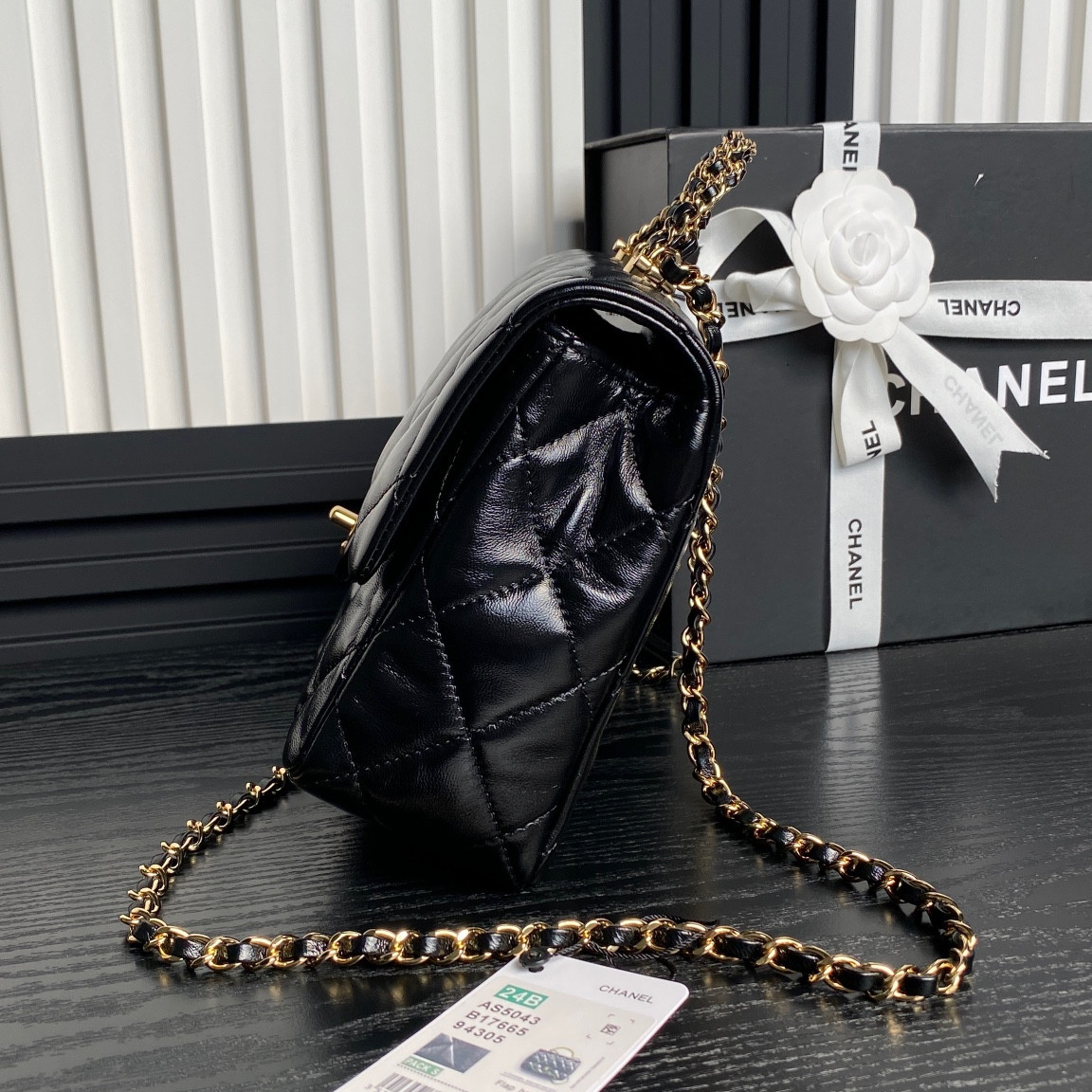 Ch*el WALLET ON CHAIN 17x25x8cm