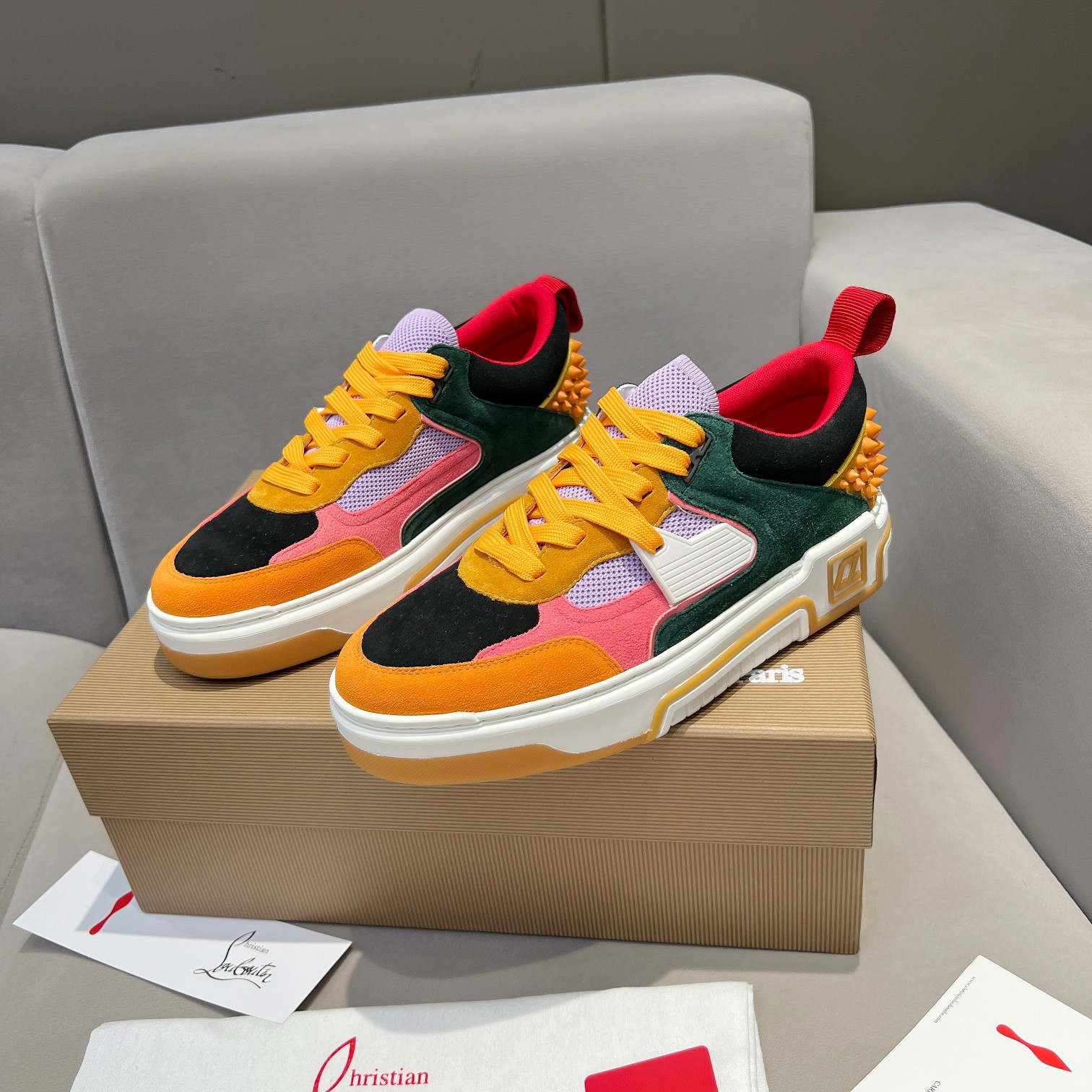 UA Ch**an Louboutin 2024 [New]ASTROLOUBI Unisex Thick-Soled Sneakers