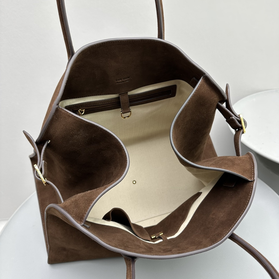 T*e R0w MARGAUX 17 43x24x30cm