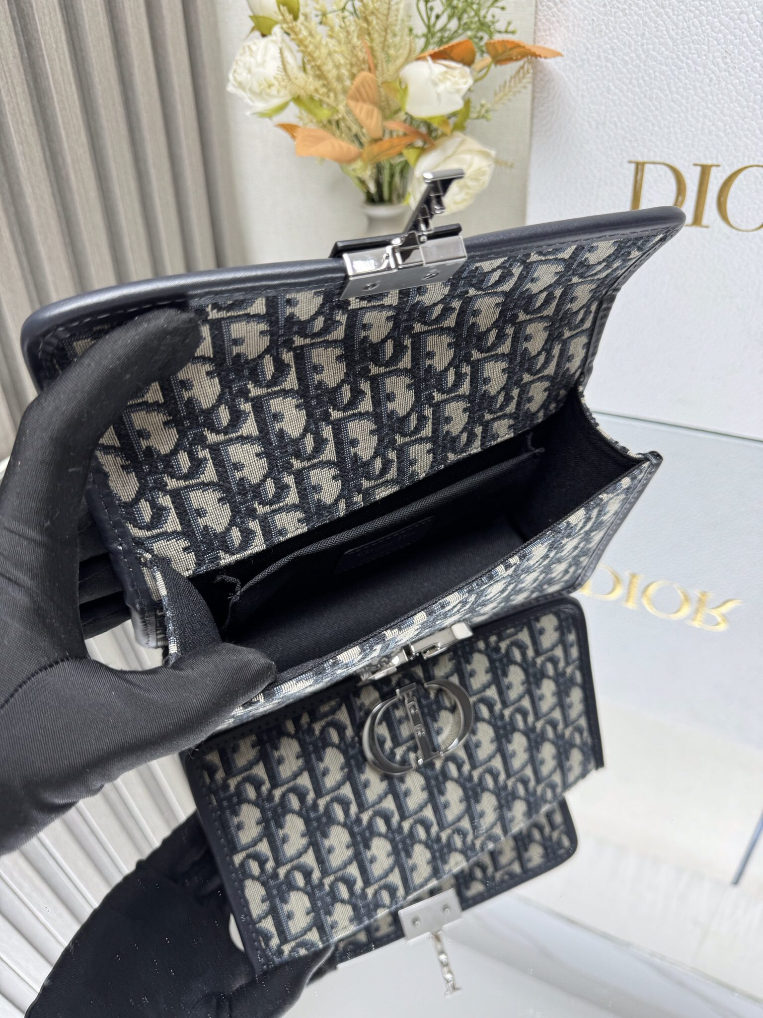 D*0r 30 Montaigne East-West Bags 21x12x6cm