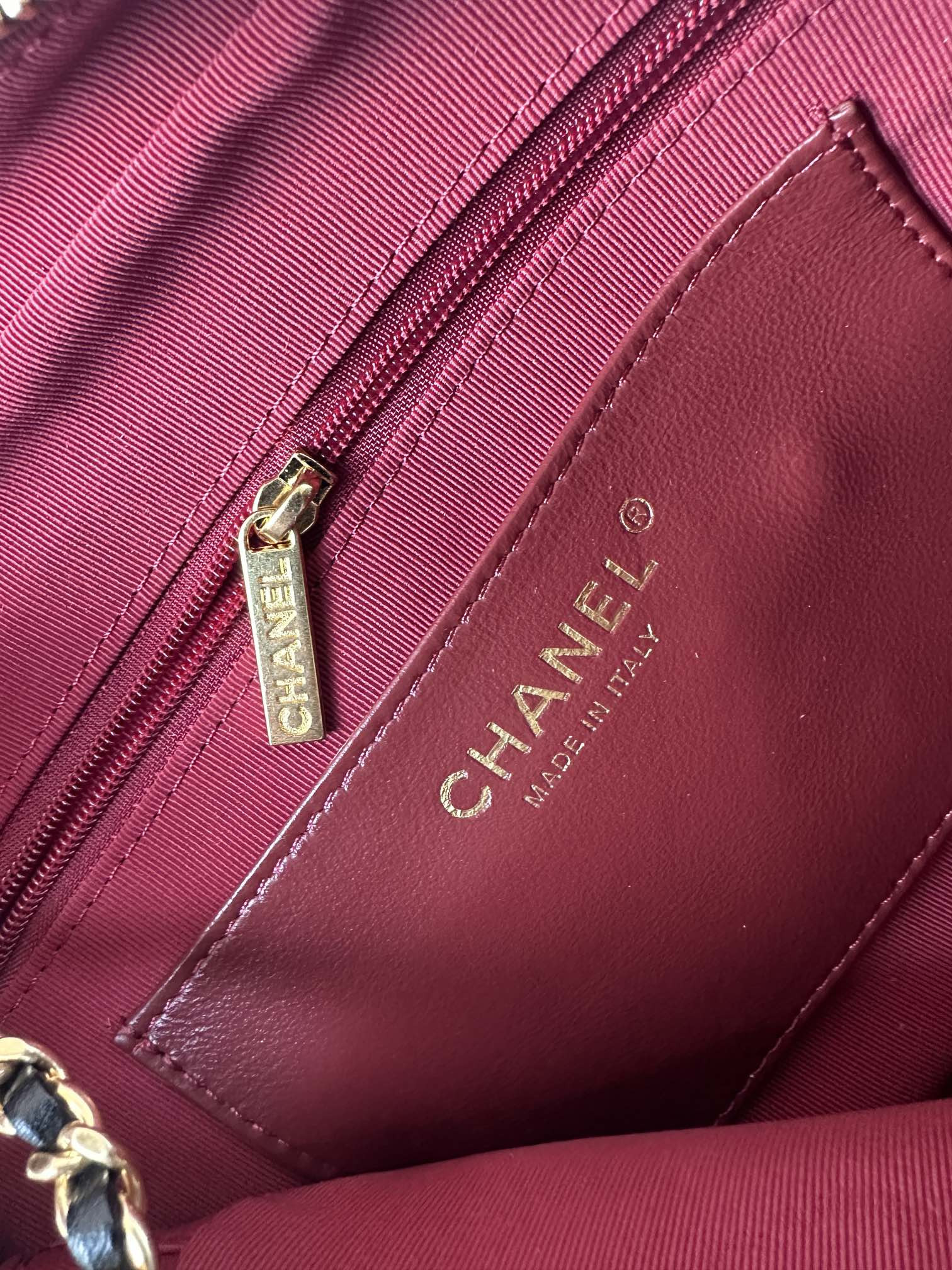 Ch*el Camera Case 25X17X8cm