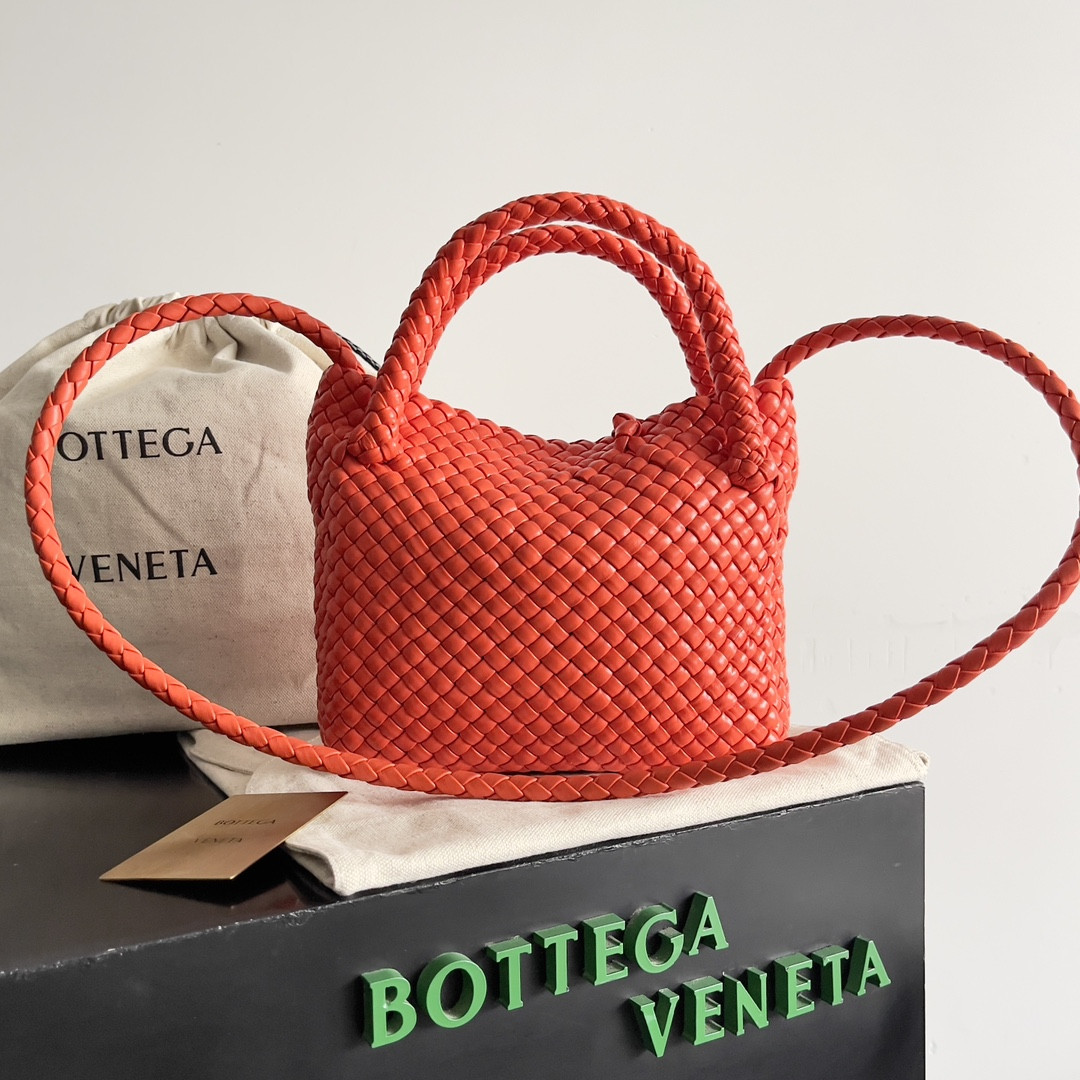 Bo*te*ga Ve*ne*ta Small Tosca 16.5x20x7cm