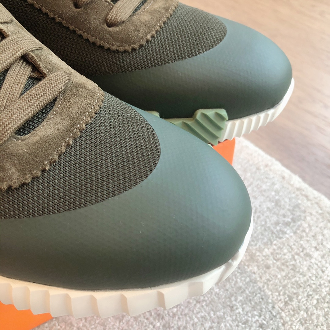 UA Hermès Bouncing Sneaker