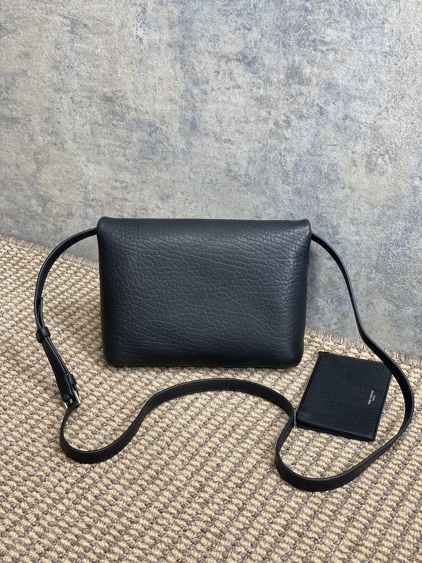 Y*L cassandre envelope messenger in lambskin 23x16.5x6cm