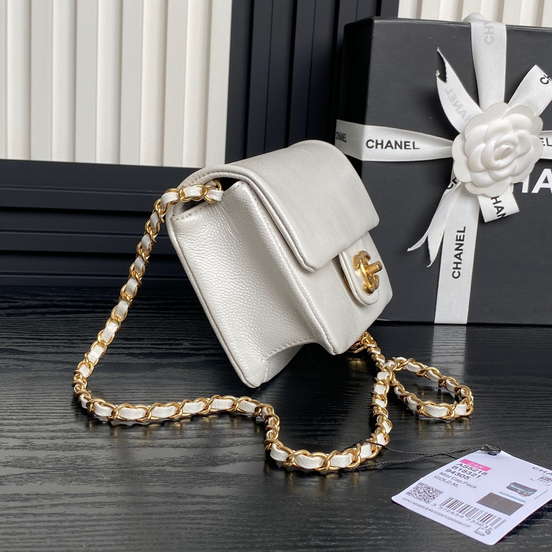 Ch*el MINI FLAP BAG 13×17.5×6cm