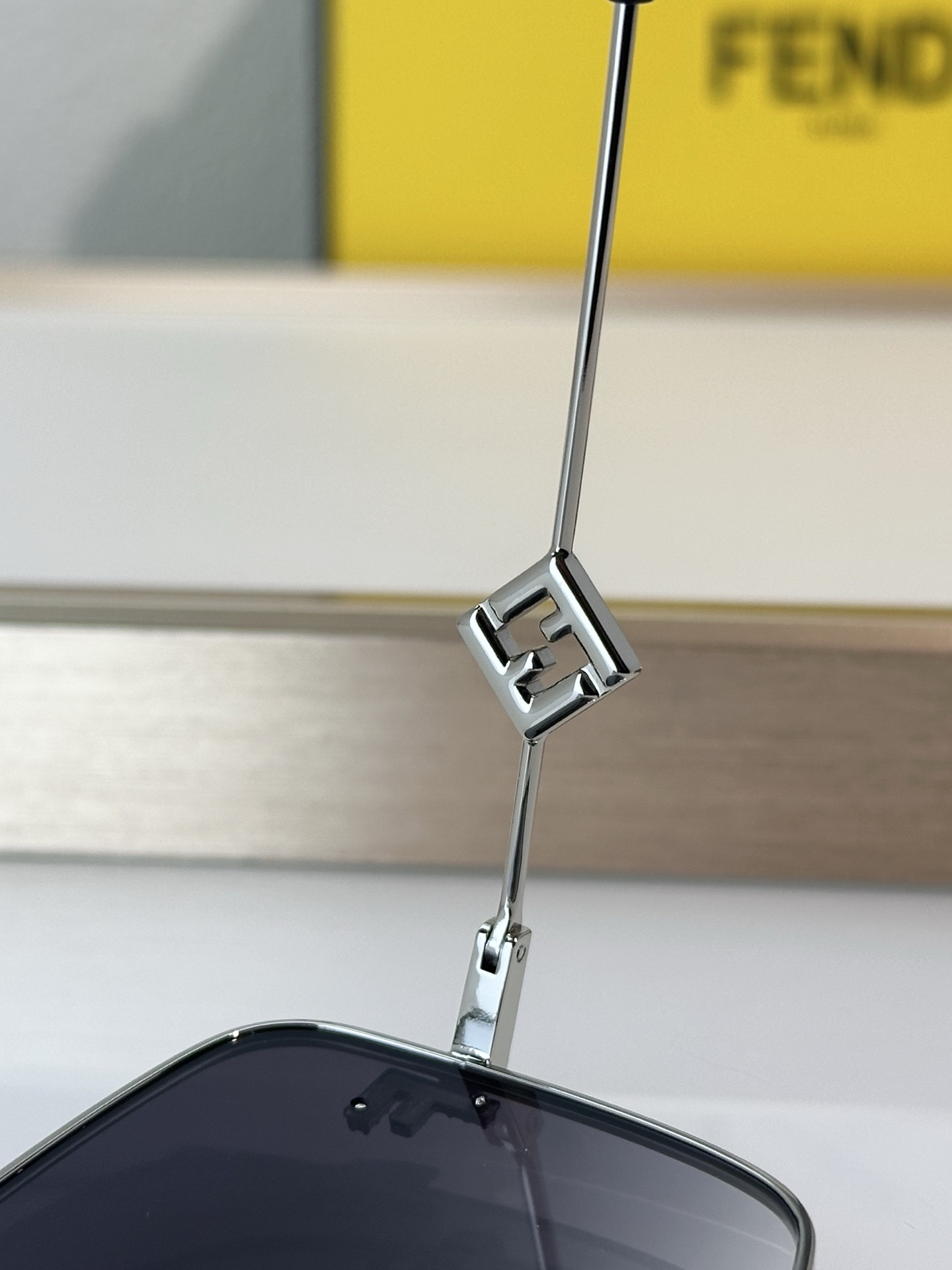 F**di glasses fe40149u 58-19-140