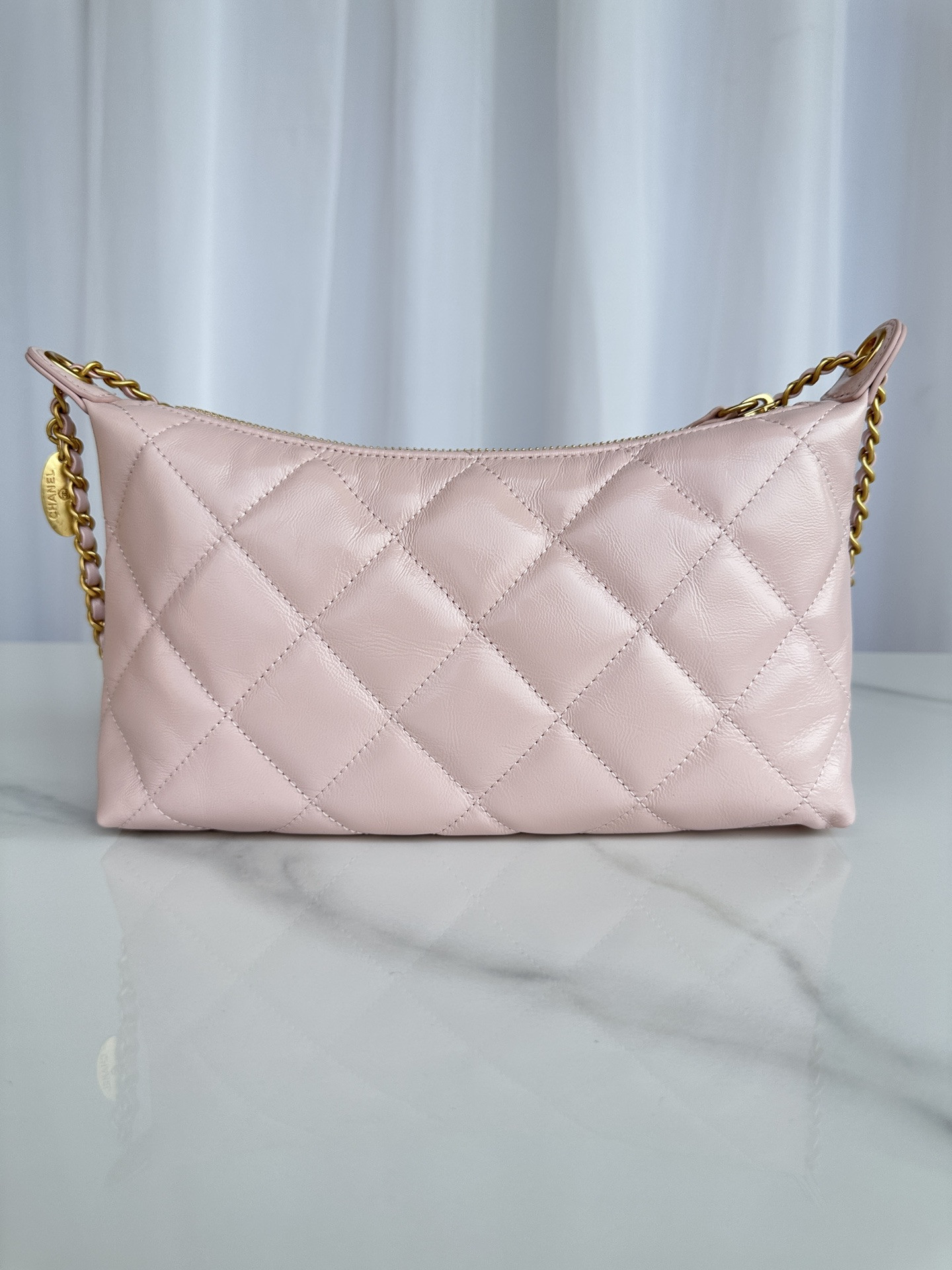 Ch*el Hobo Bags AS5528 17x26x8.5cm