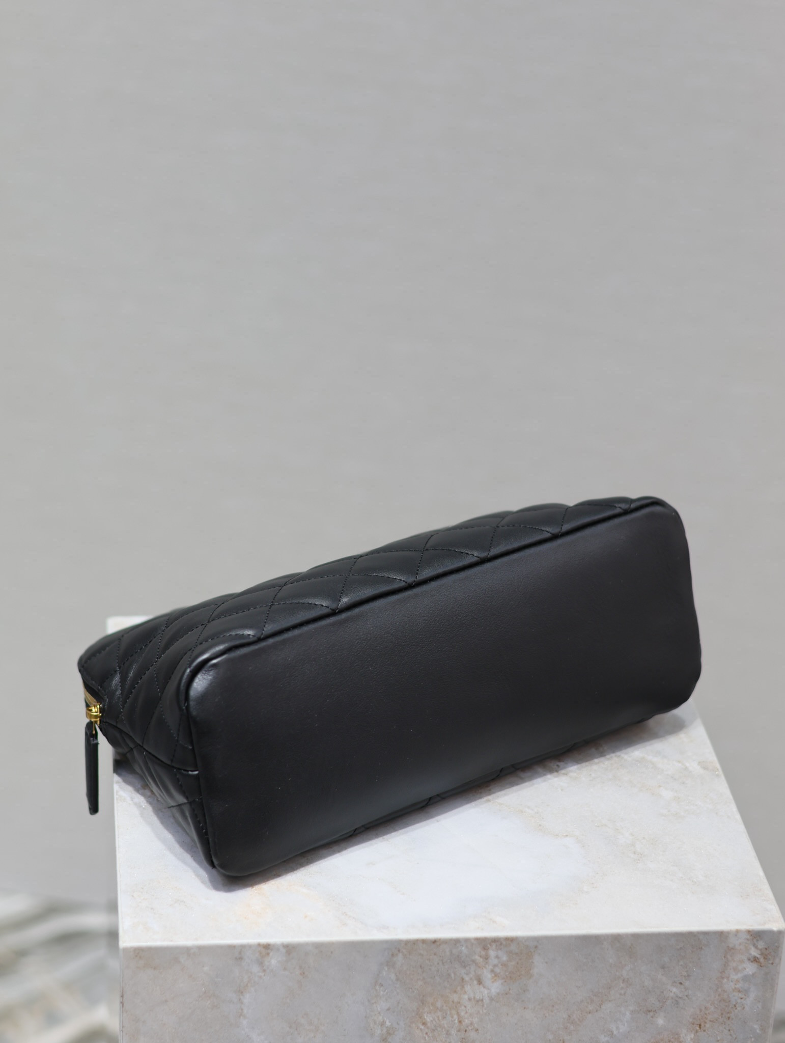 Y*L LE CASSANDRE 30×20×11cm