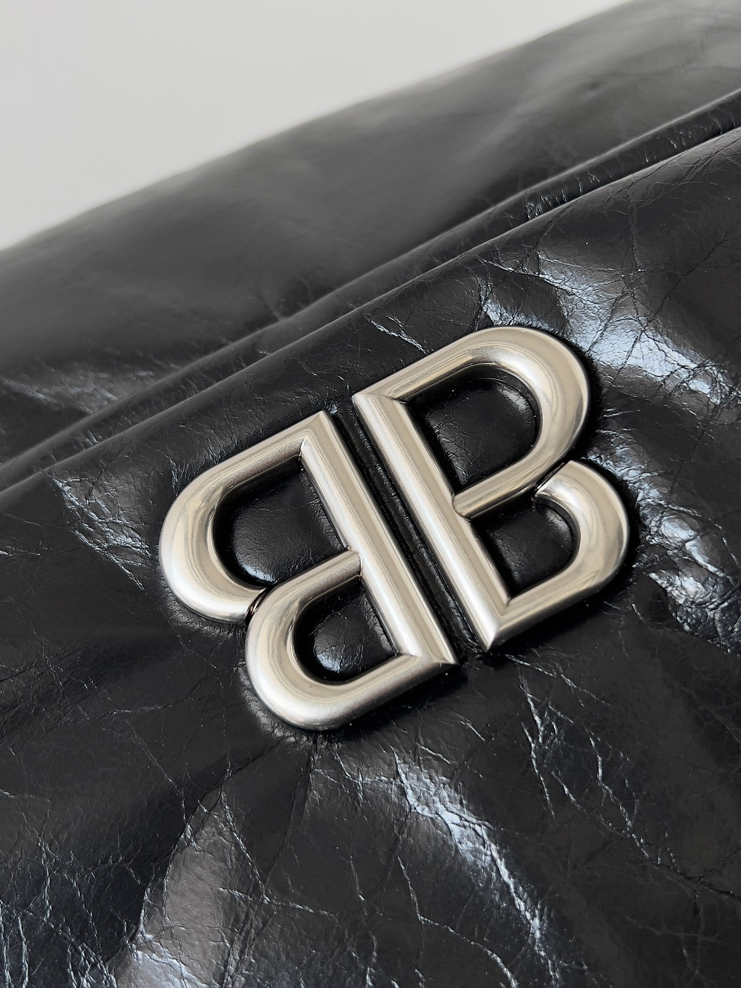 Ba*len*cia*ga Monaco Chain Bag Large 43.5x32x23cm