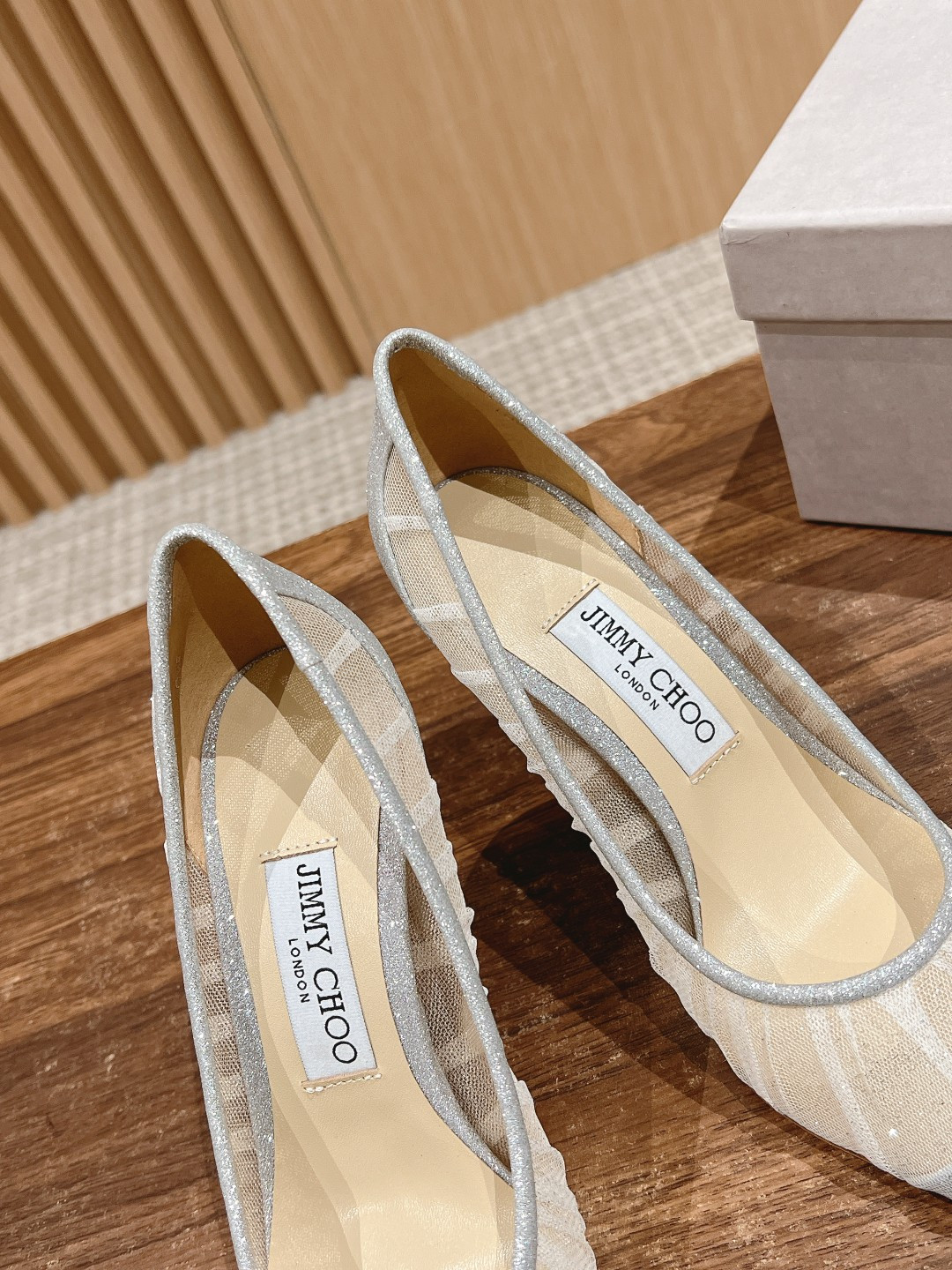 UA Ji*y Ch* Pumps