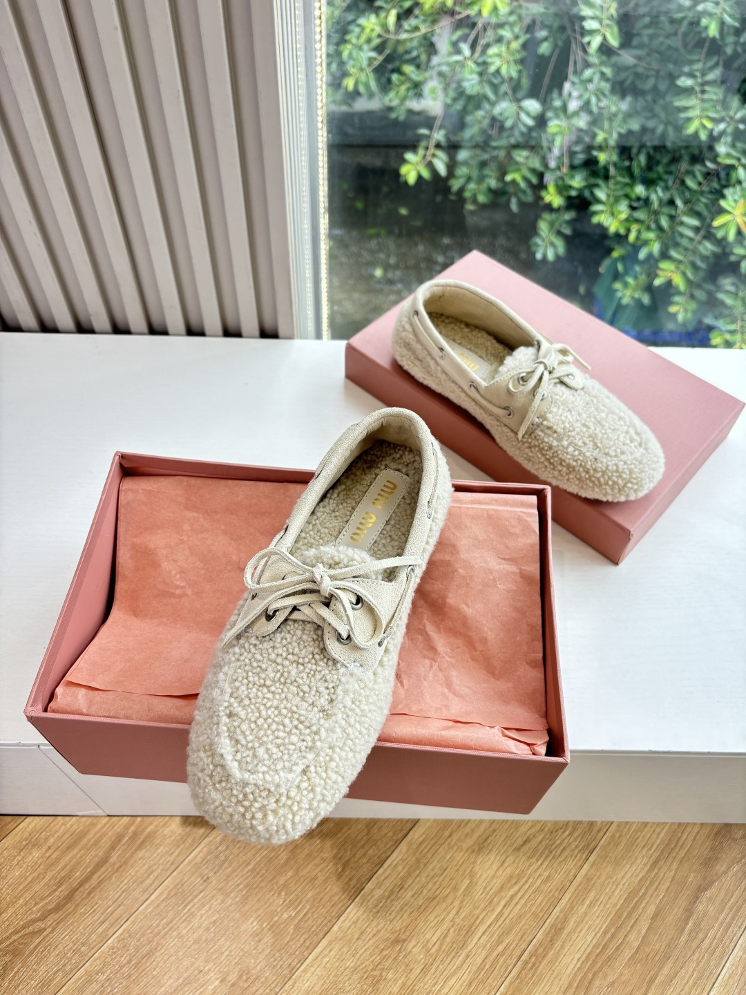 ua M1v M1v shearing loafers