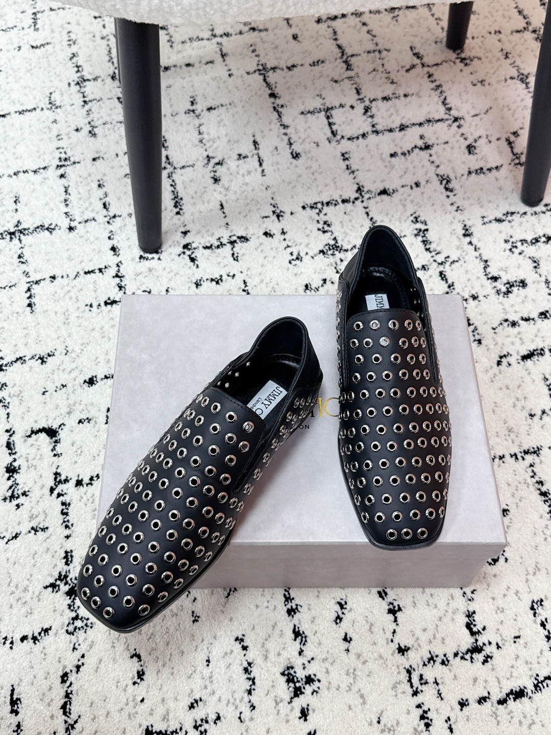 ua Ji*y Ch* eliot slipper