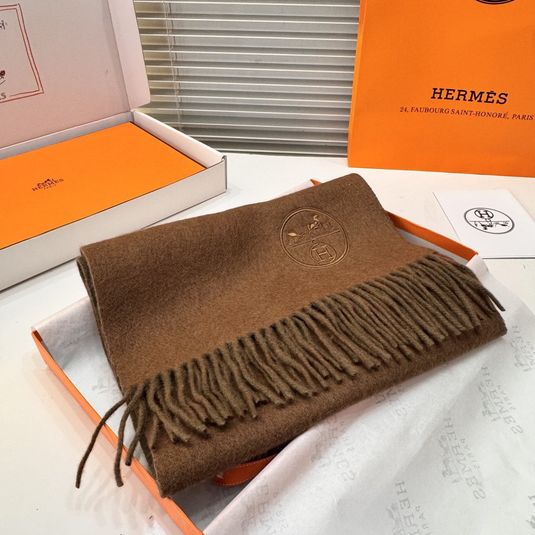 H**mes double-sided scarf 30x200cm