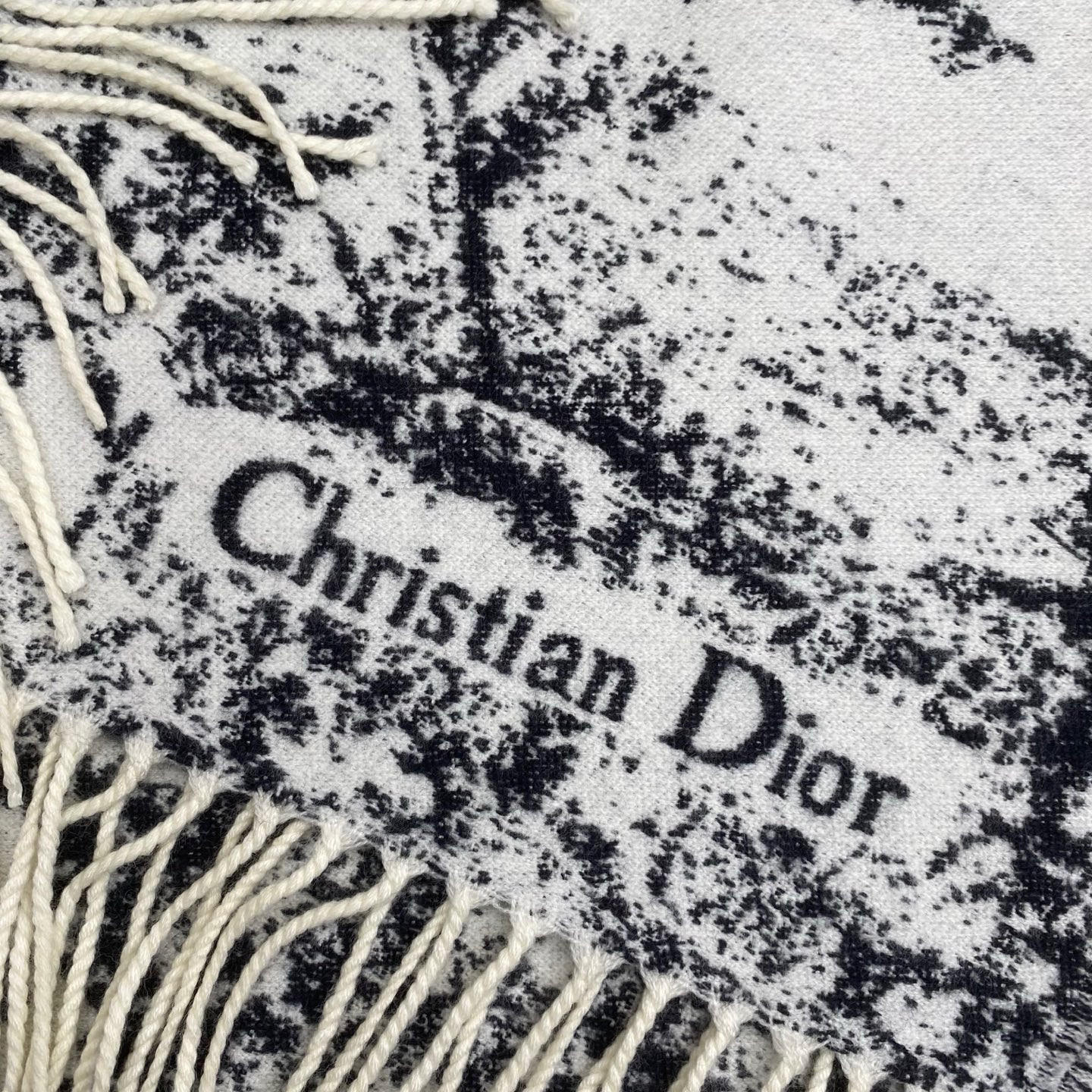 D*or scarf 200x45cm 59% cashmere 41% wool