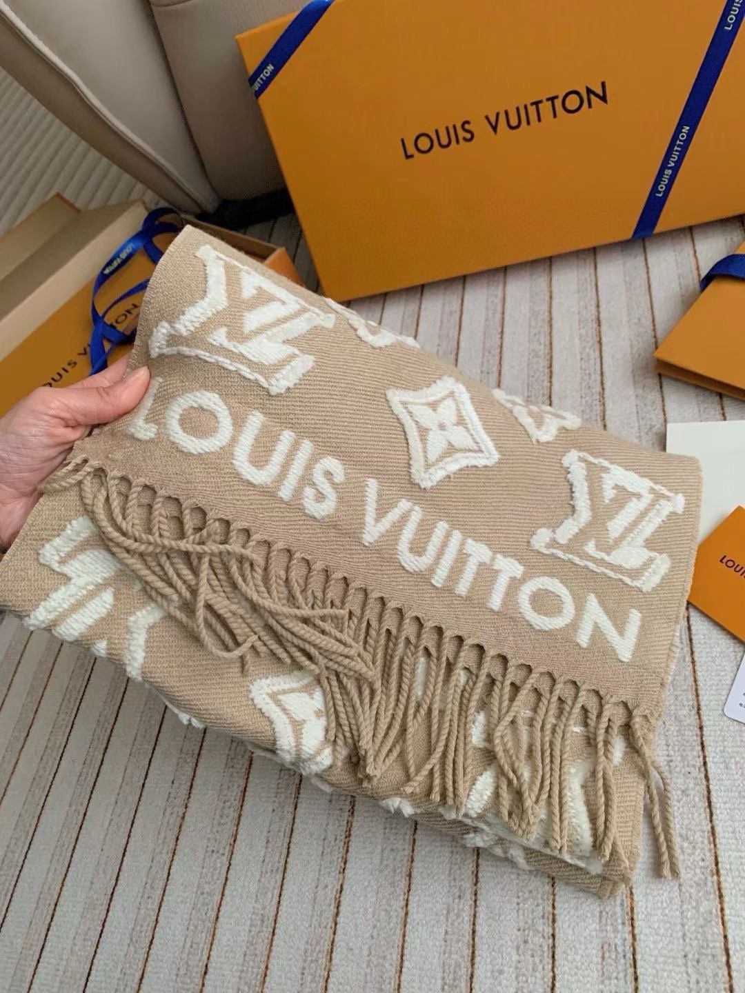 l0*is V*t0n scarf 34x220cm