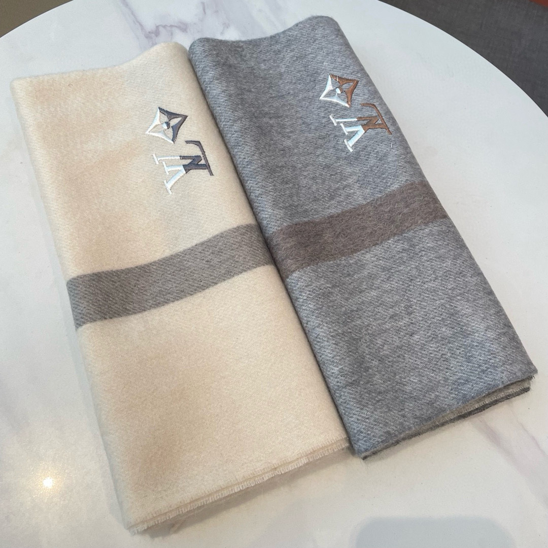 l0*is V*t0n scarf 32x180cm 100% cashmere