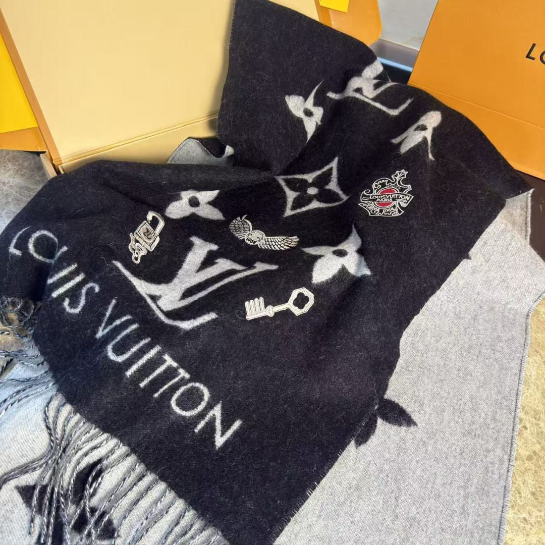 l0*is V*t0n wild reykjavik scarf 45x170cm 100% cashmere