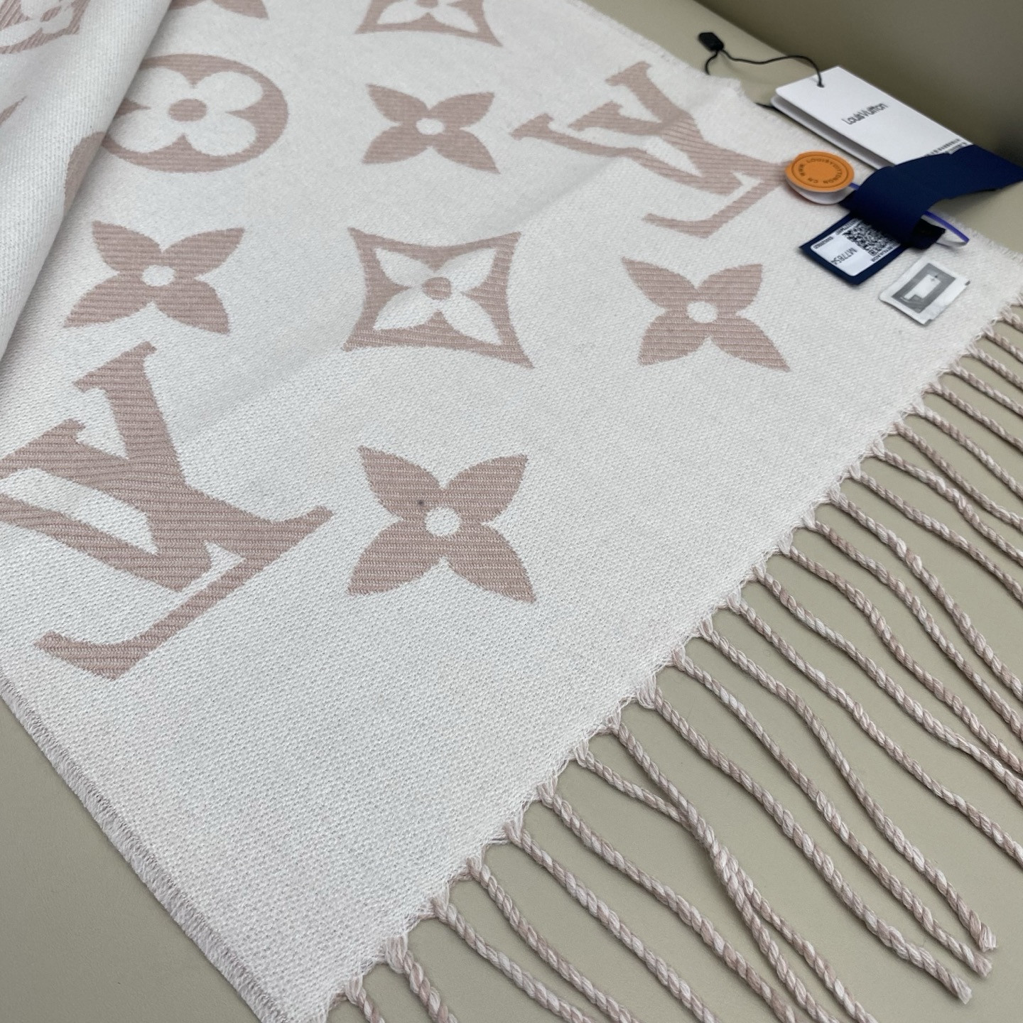 l0*is V*t0n scarf 34x186cm 100% sheep wool