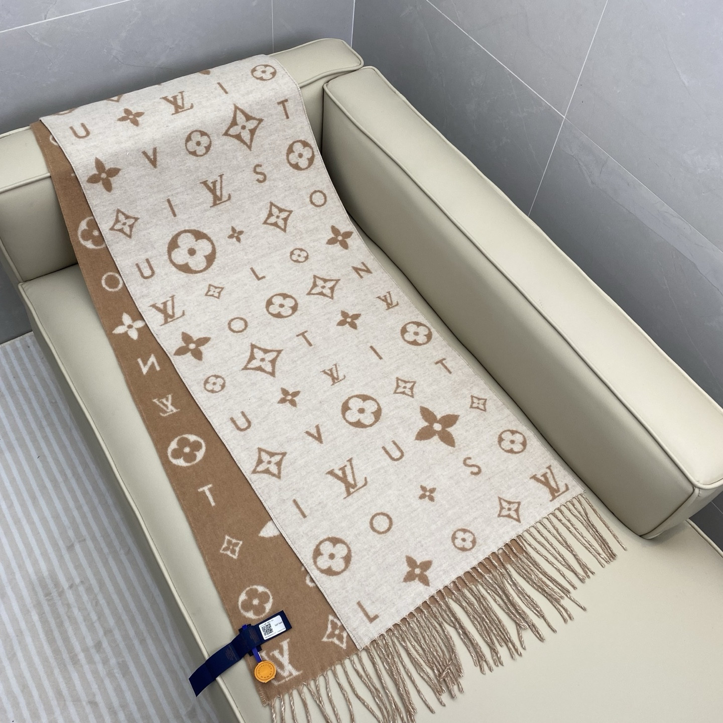 l0*is V*t0n reykjavik 2.0 scarf 40x220cm 100% cashmere