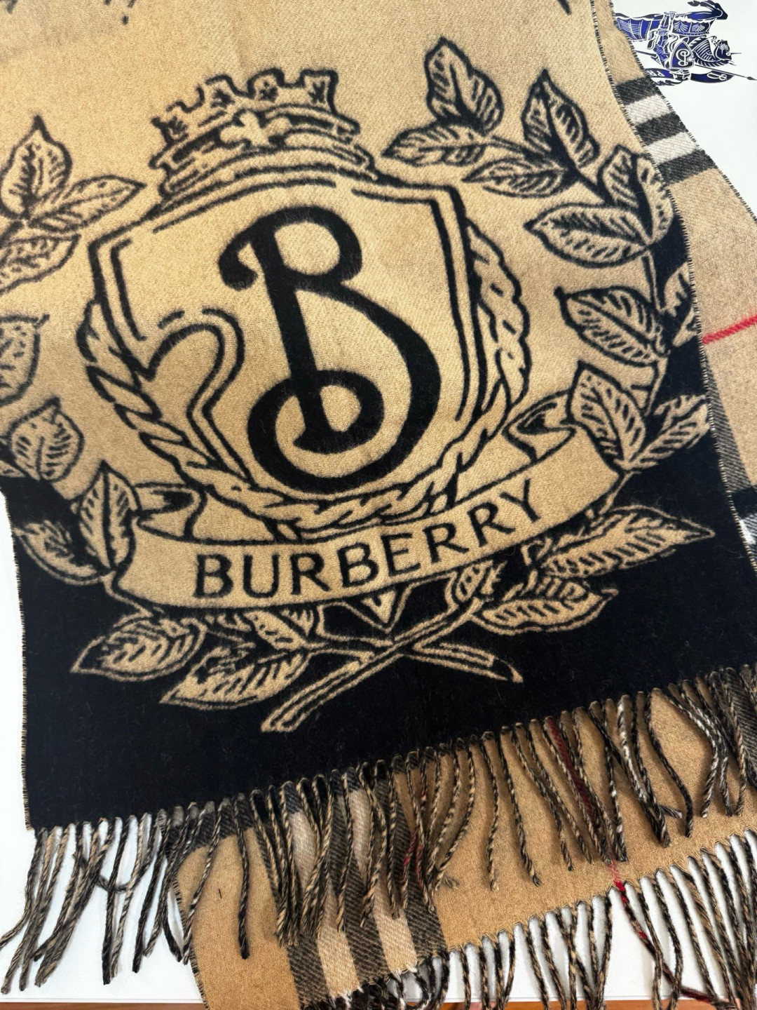 B**rry wide reversible stormy knight scarf 50x210cm